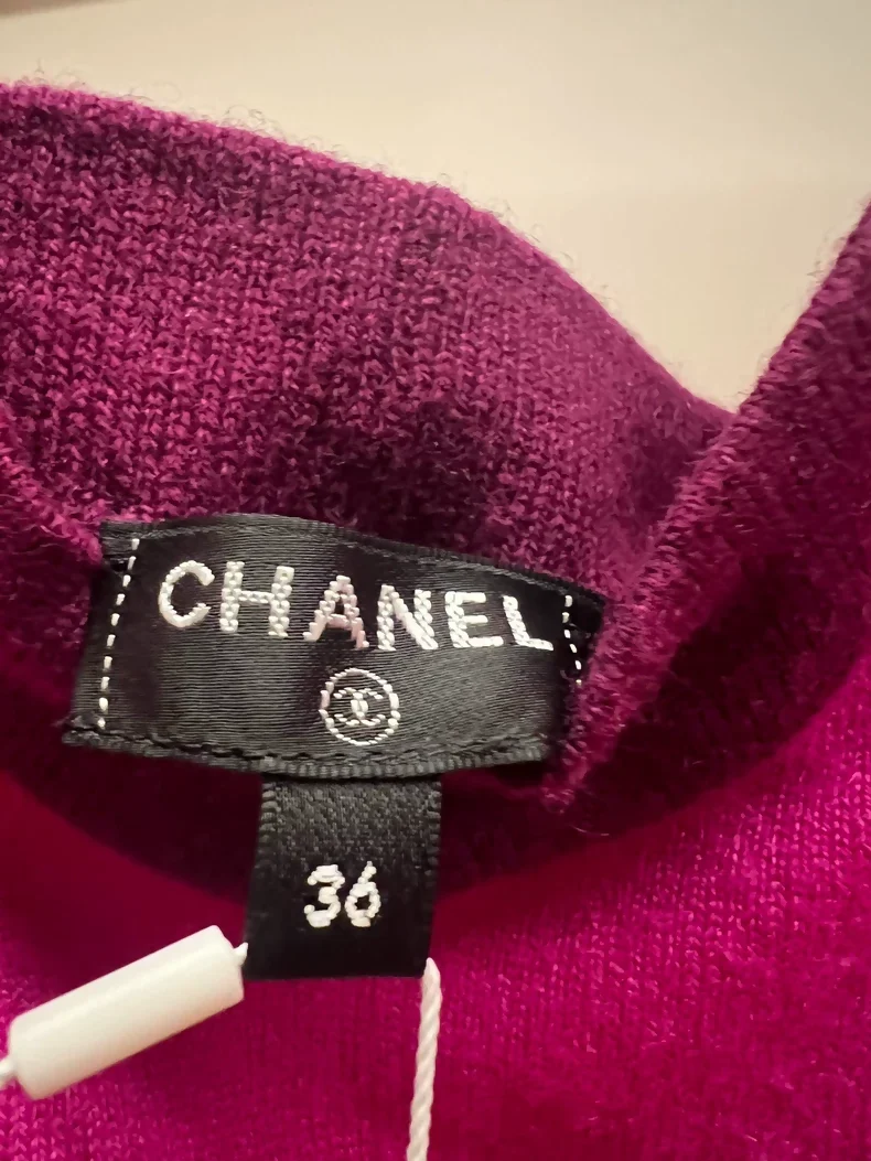 Chanel 20A pinkish-purple cashmere top - Image 2
