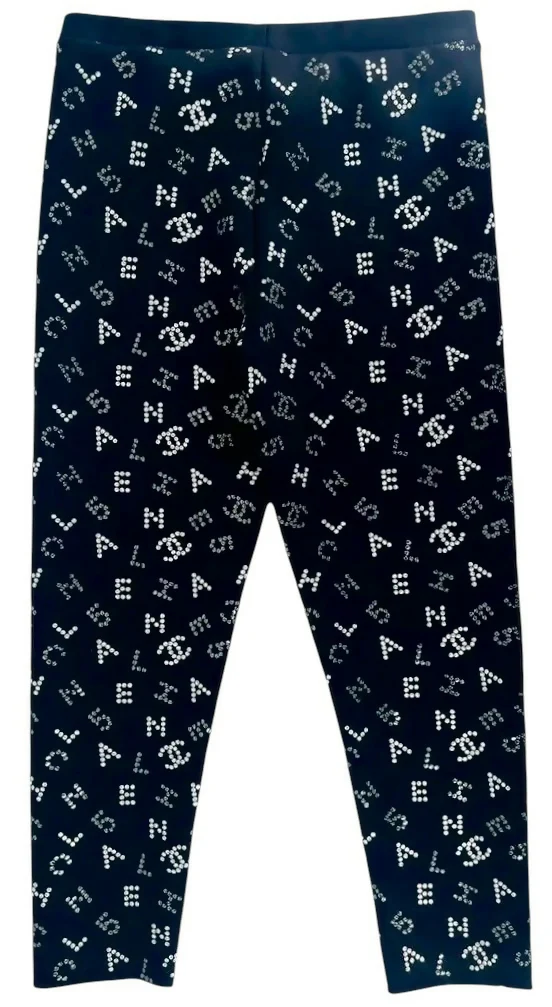 Chanel 20C Runway Black CC Logo Pants Leggings FR 42 - Image 2