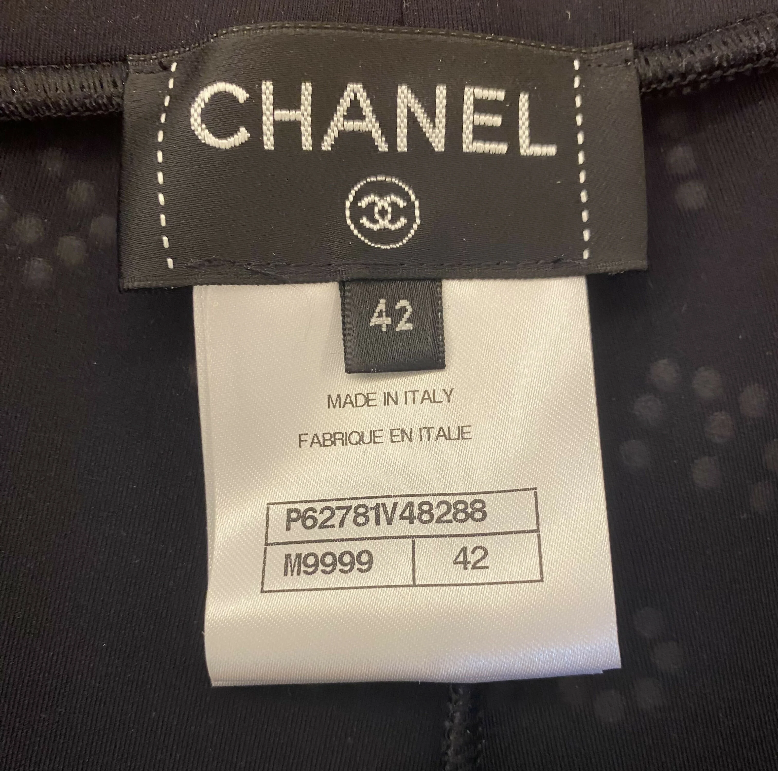 Chanel 20C Runway Black CC Logo Pants Leggings FR 42 - Image 4