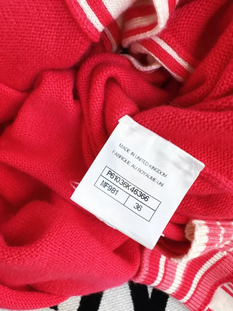 Chanel 20C Red Logo Long Knit Cardigan - Image 6