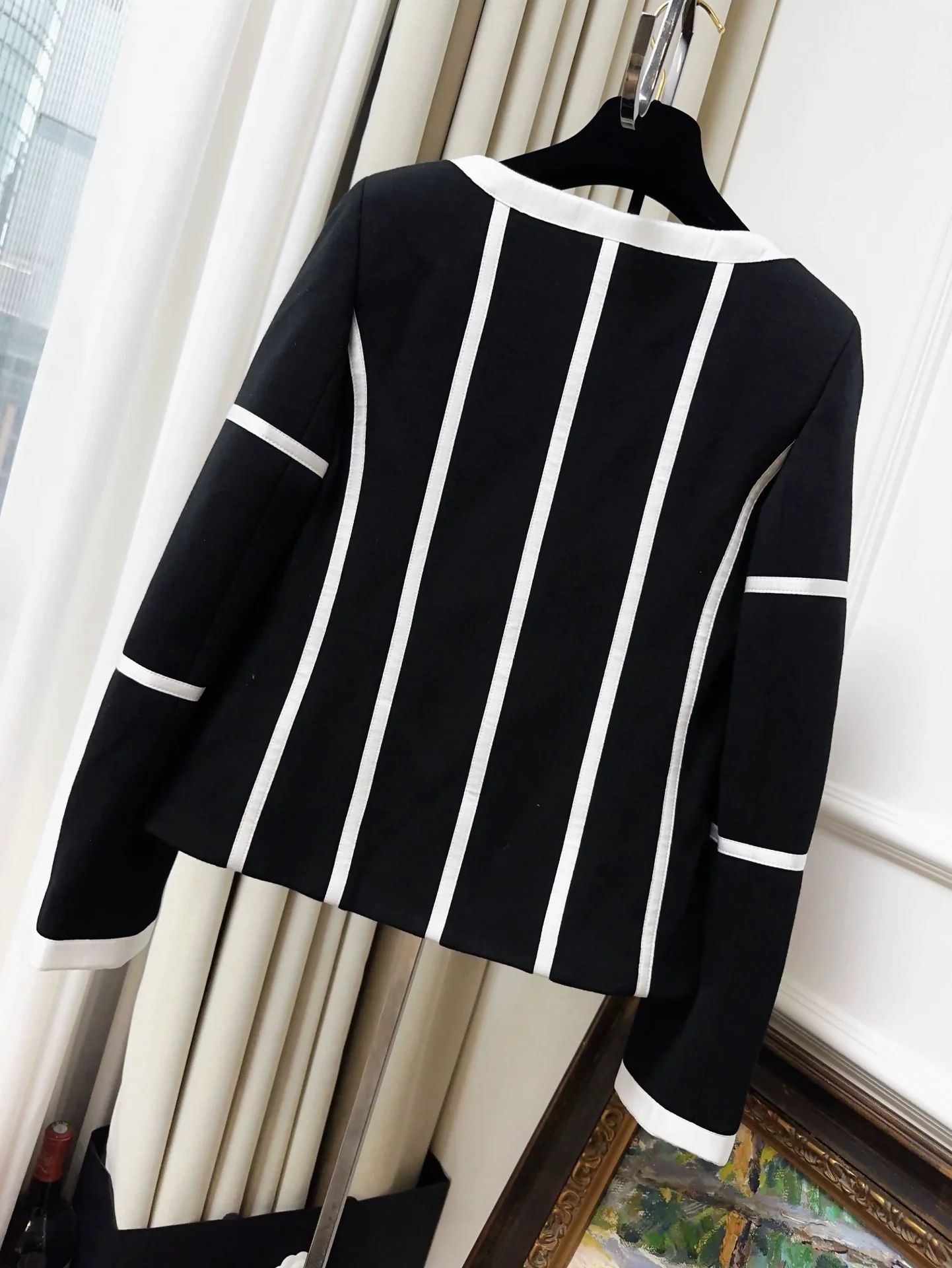 Chanel 20k Black & White Jacket - Image 2