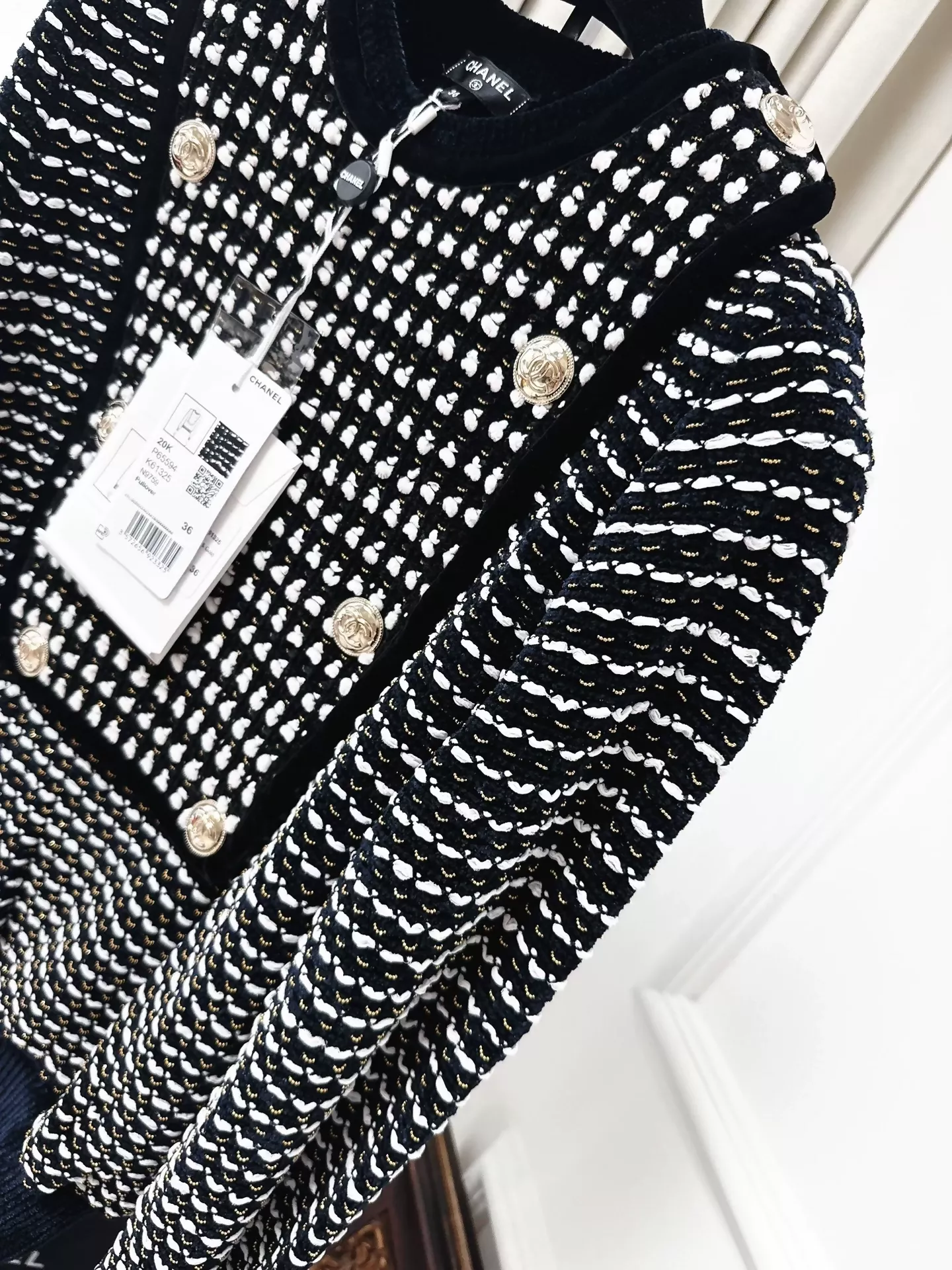 Chanel 20K Black and White Striped Velvet Sweater - Image 3