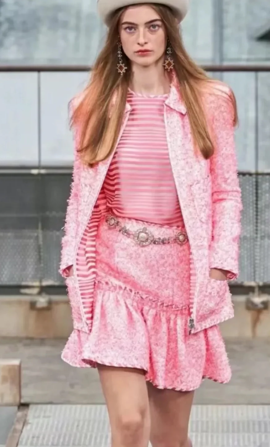 Chanel 20S pink jacket - Image 3