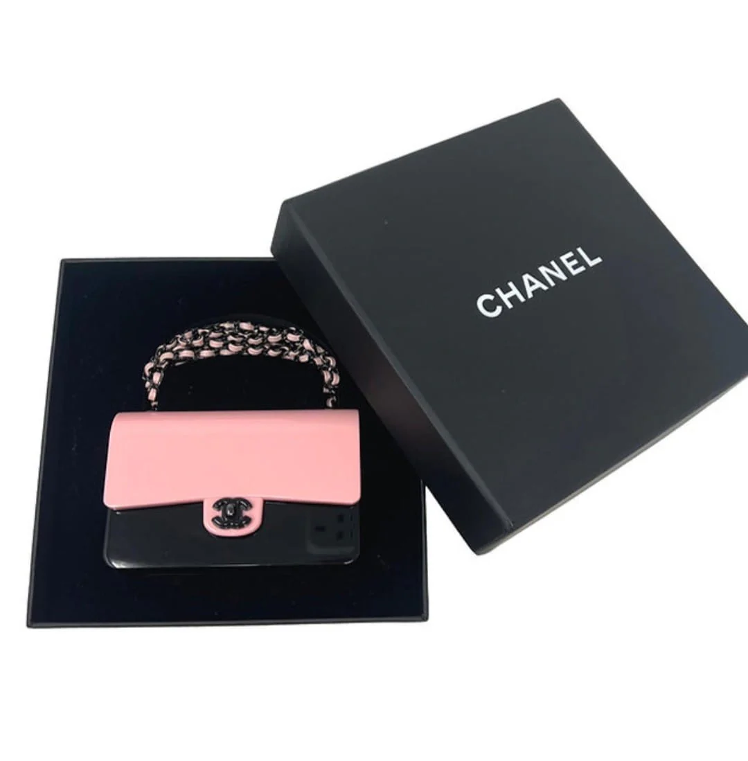 Chanel 21 black and Pink acrylic box minaudière - Image 3