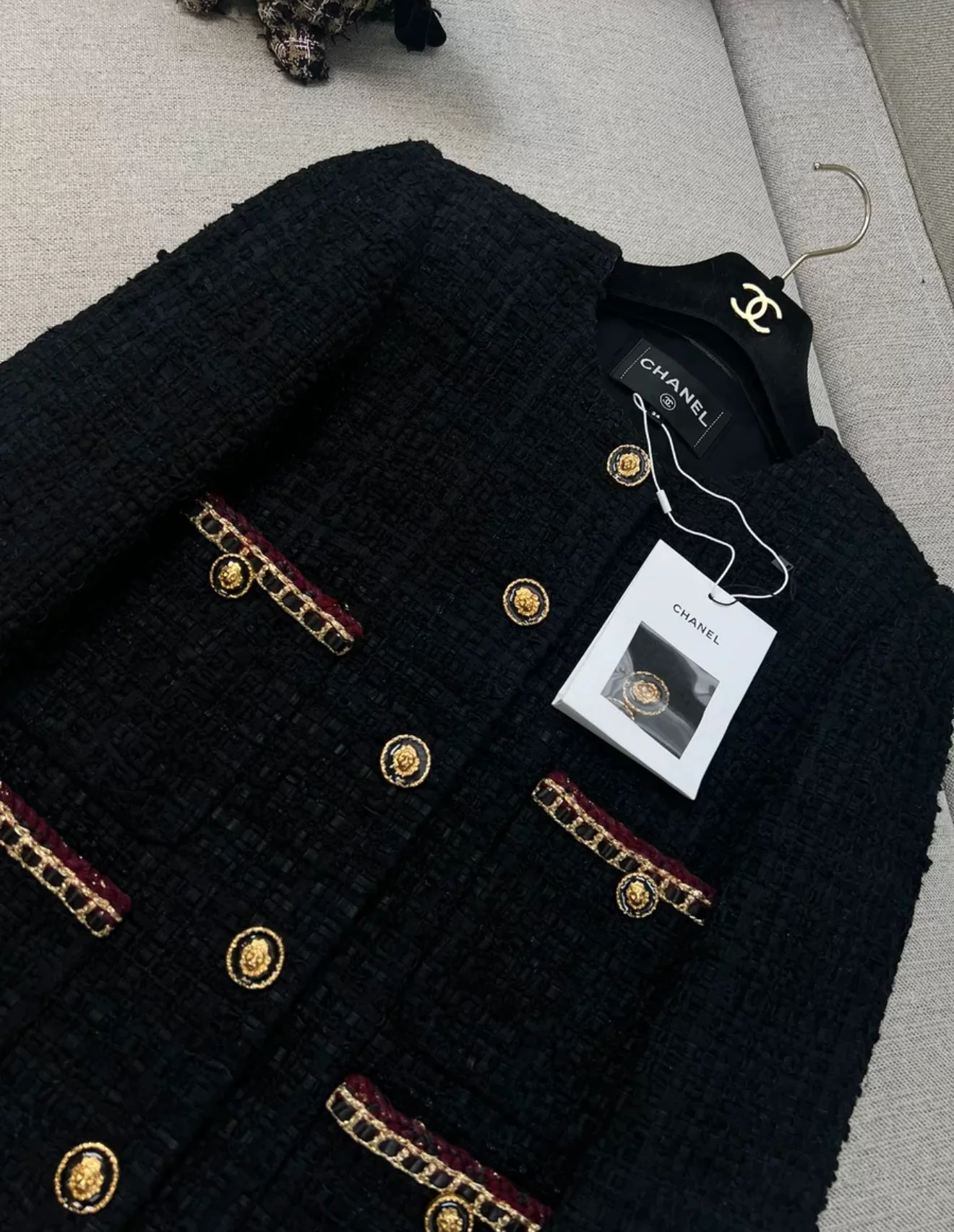 Chanel 21 Black Tweed Jacket - Image 2