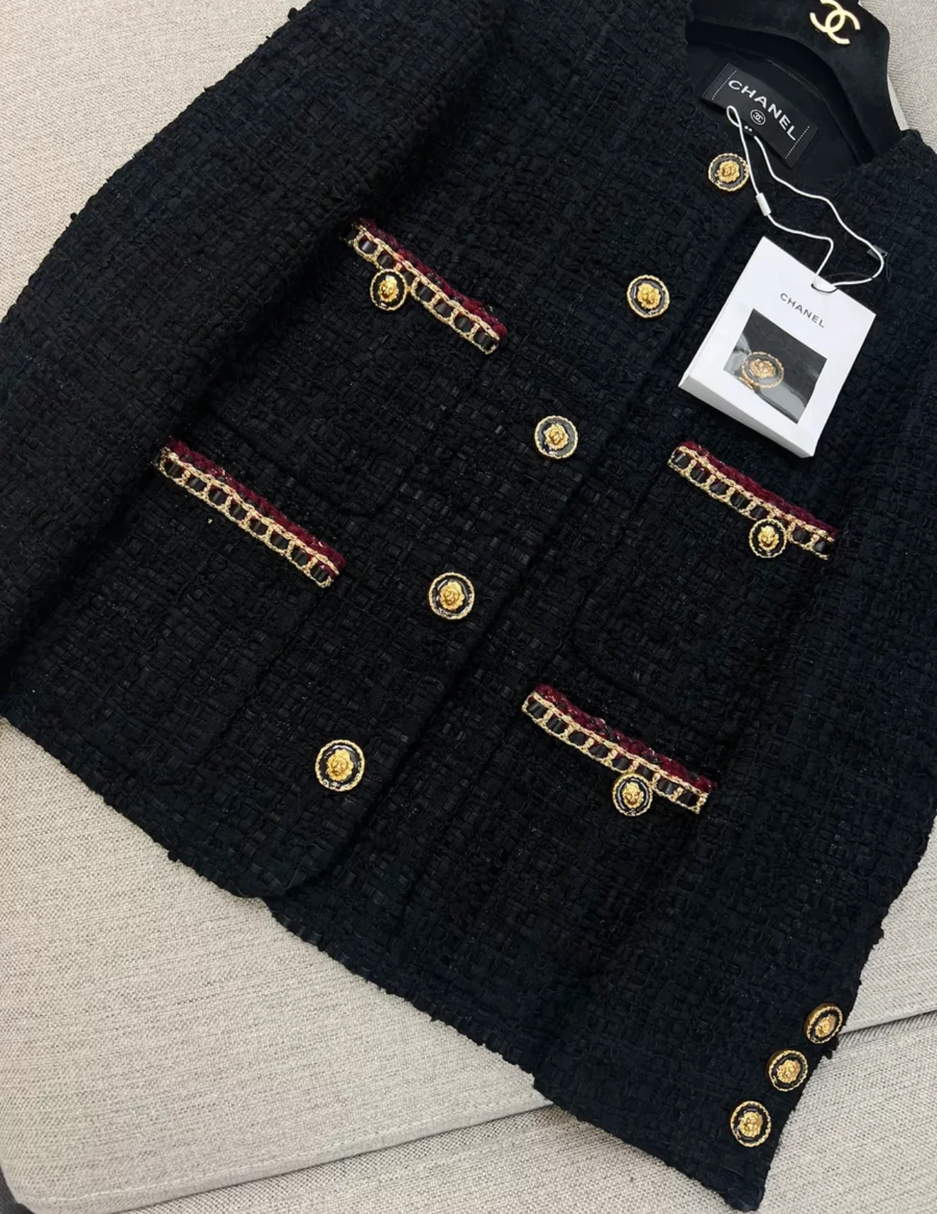 Chanel 21 Black Tweed Jacket - Image 3