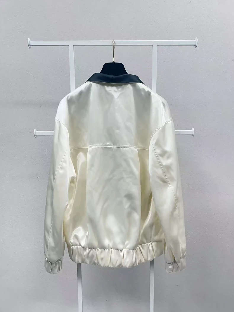 Chanel 21 ecru silk jacket - Image 2
