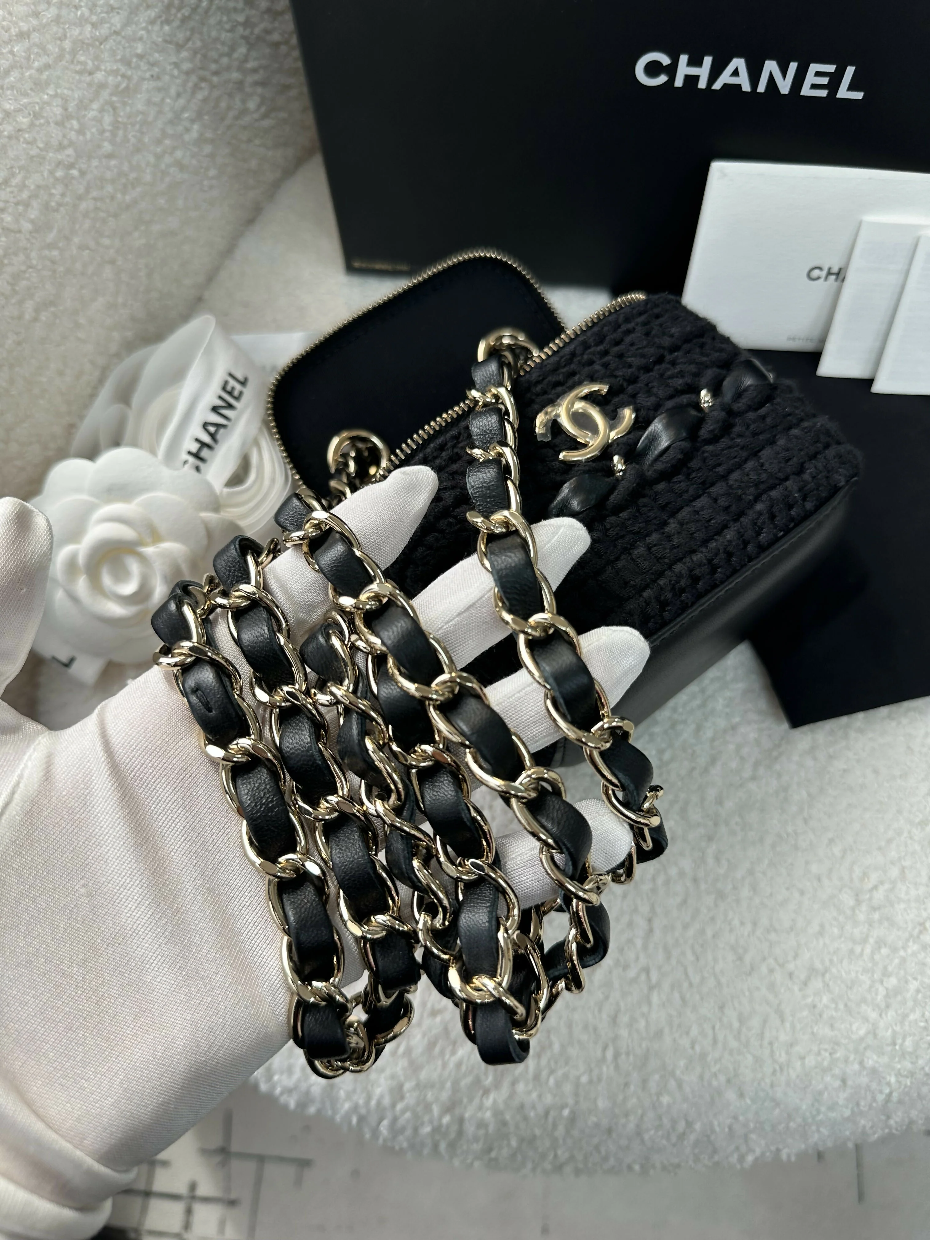 Chanel (21) Mini Vanity Case - Image 10