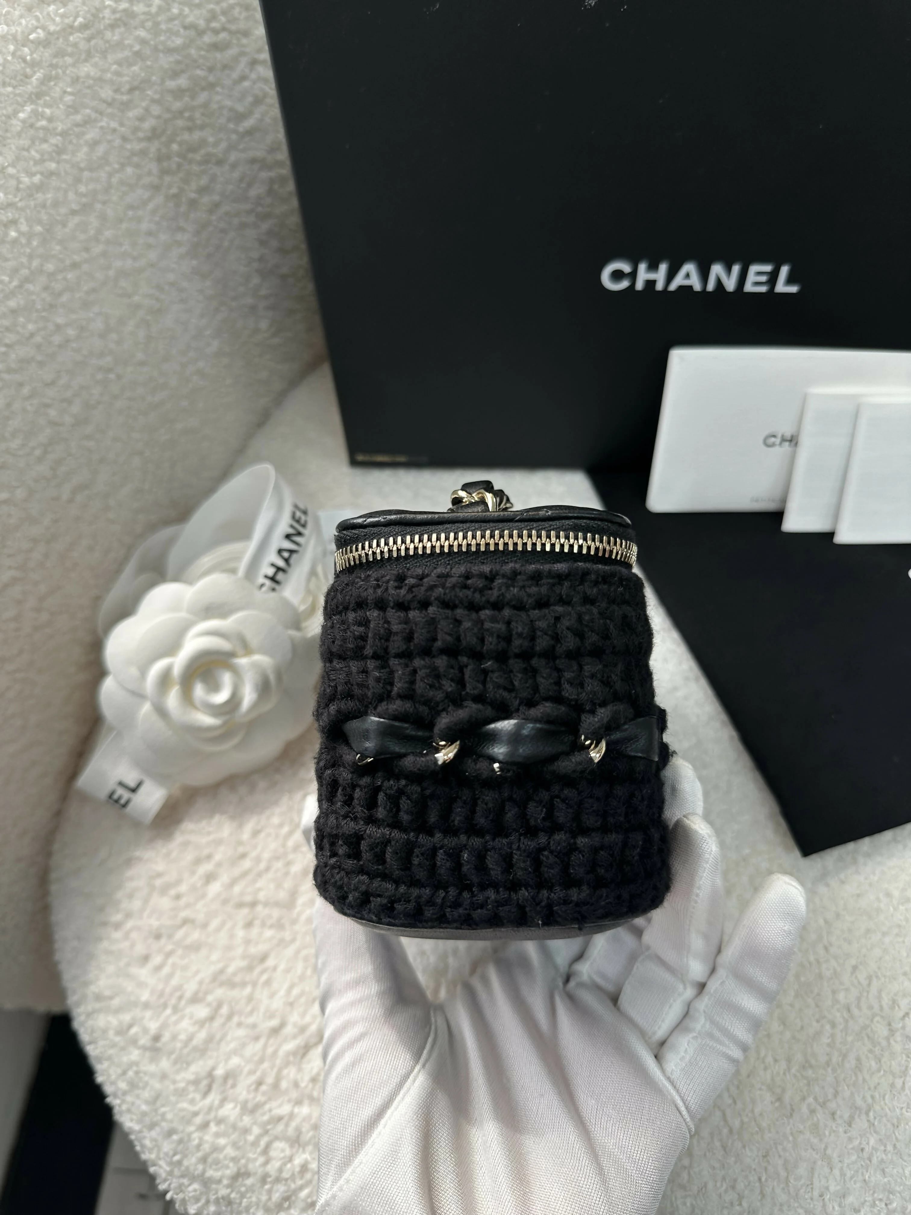 Chanel (21) Mini Vanity Case - Image 4