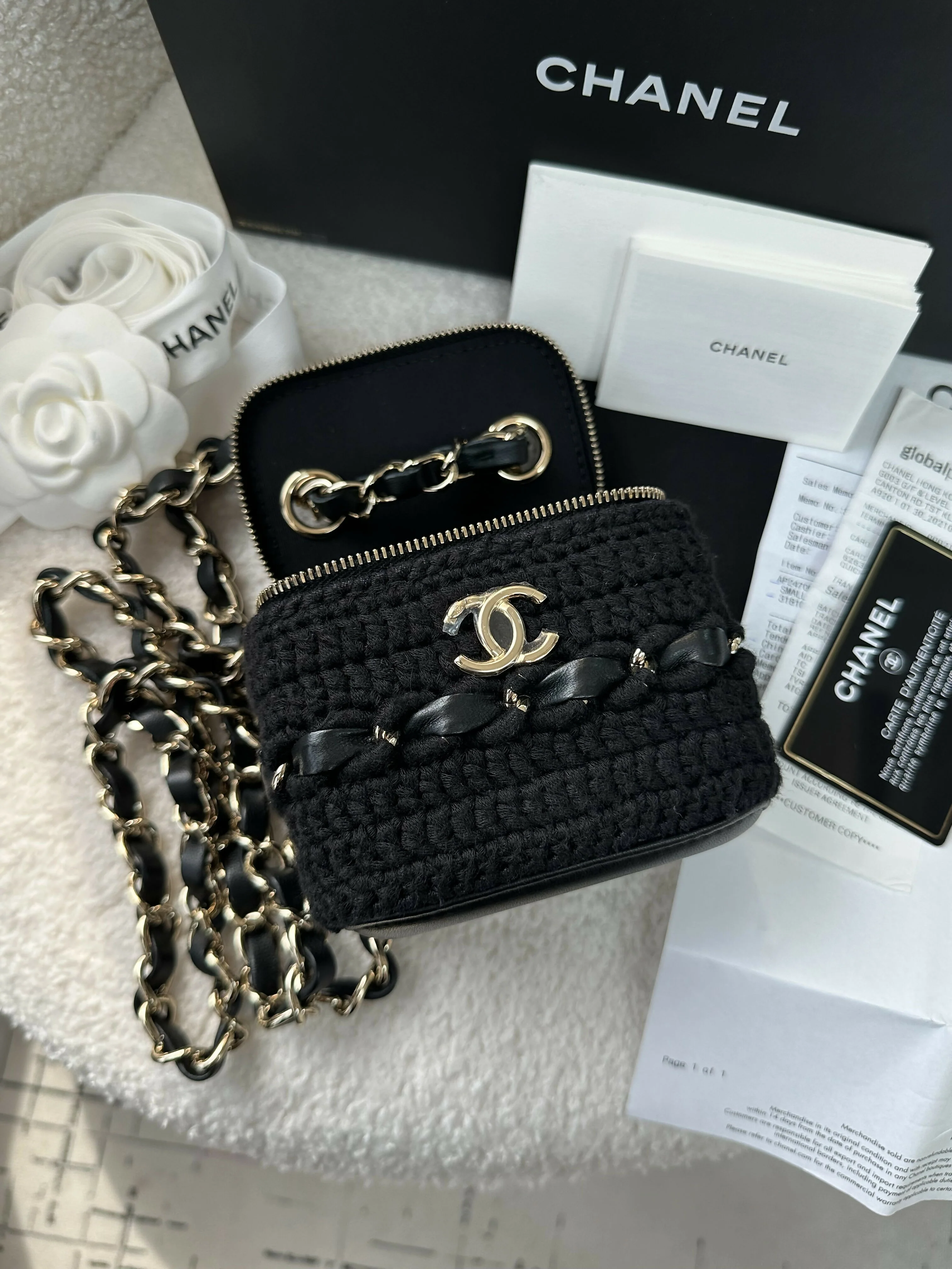 Chanel (21) Mini Vanity Case - Image 9