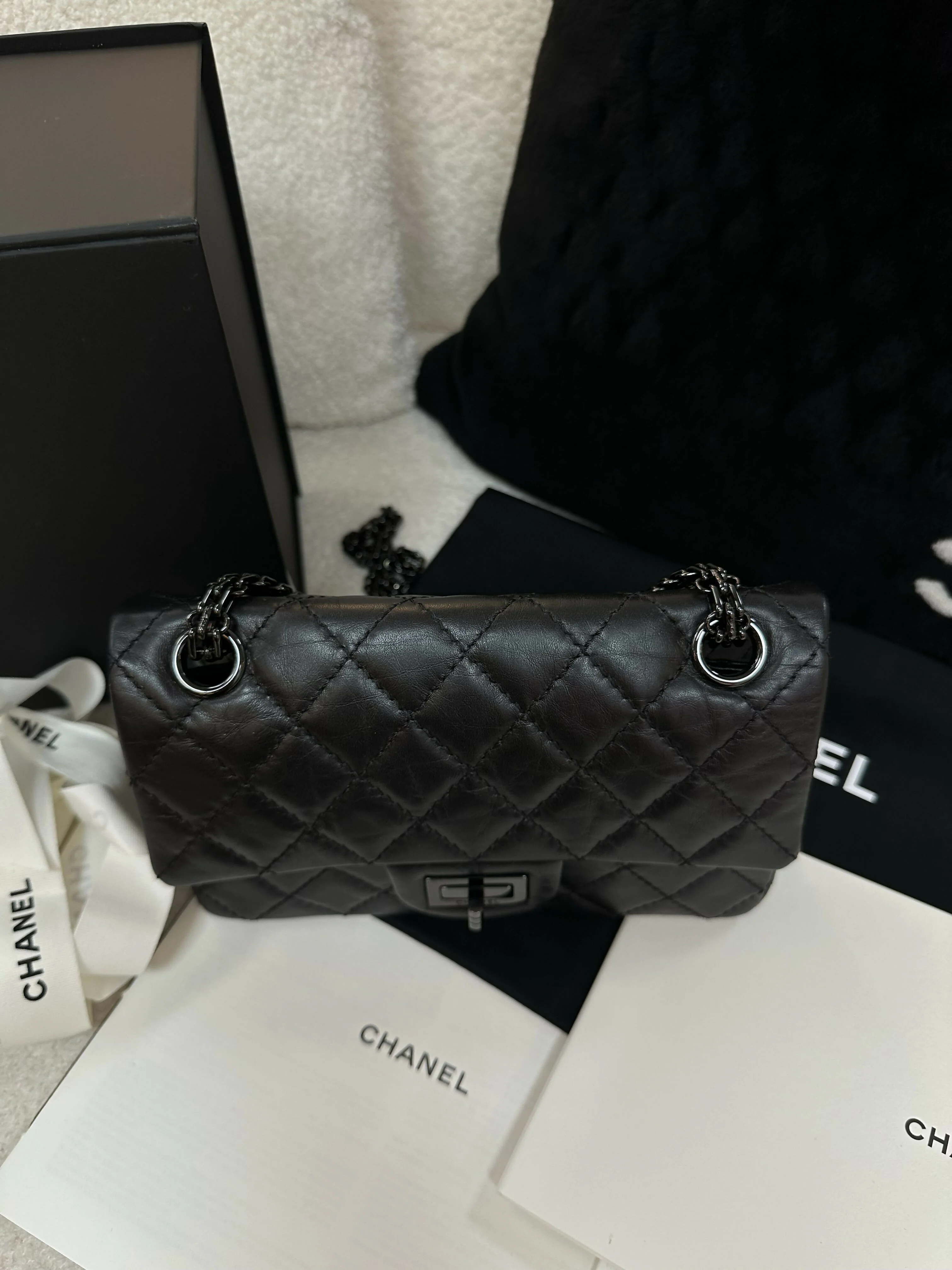 Chanel (21)2.55 Mini So Black Bag - Image 4