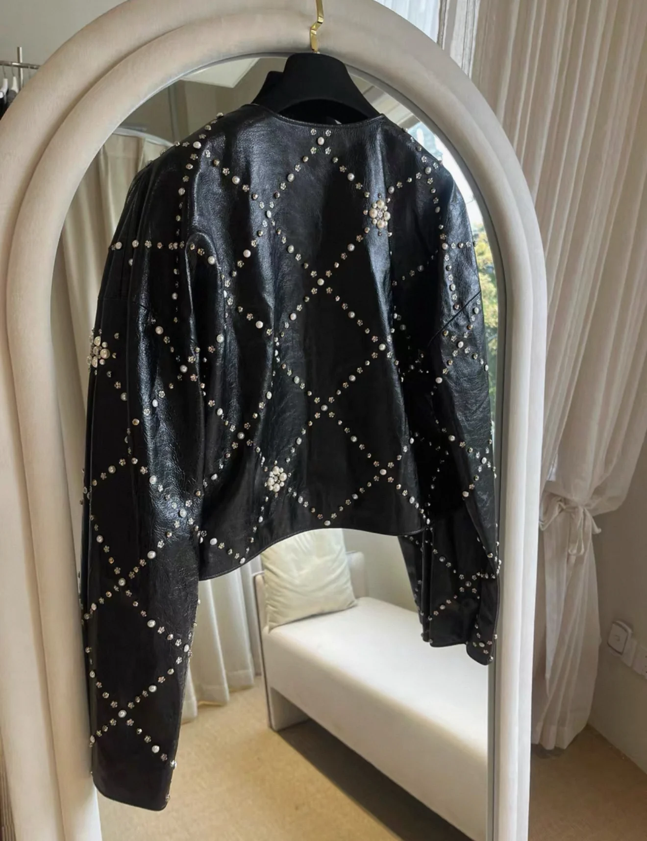 Chanel 21A black leather Jacket with Pearls & Rhinestones - Image 2