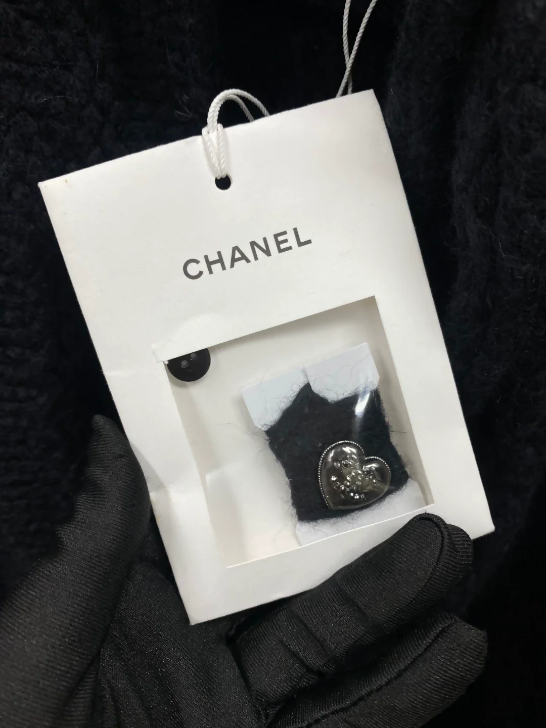 Chanel 21B black cape knitted pullover top - Image 3