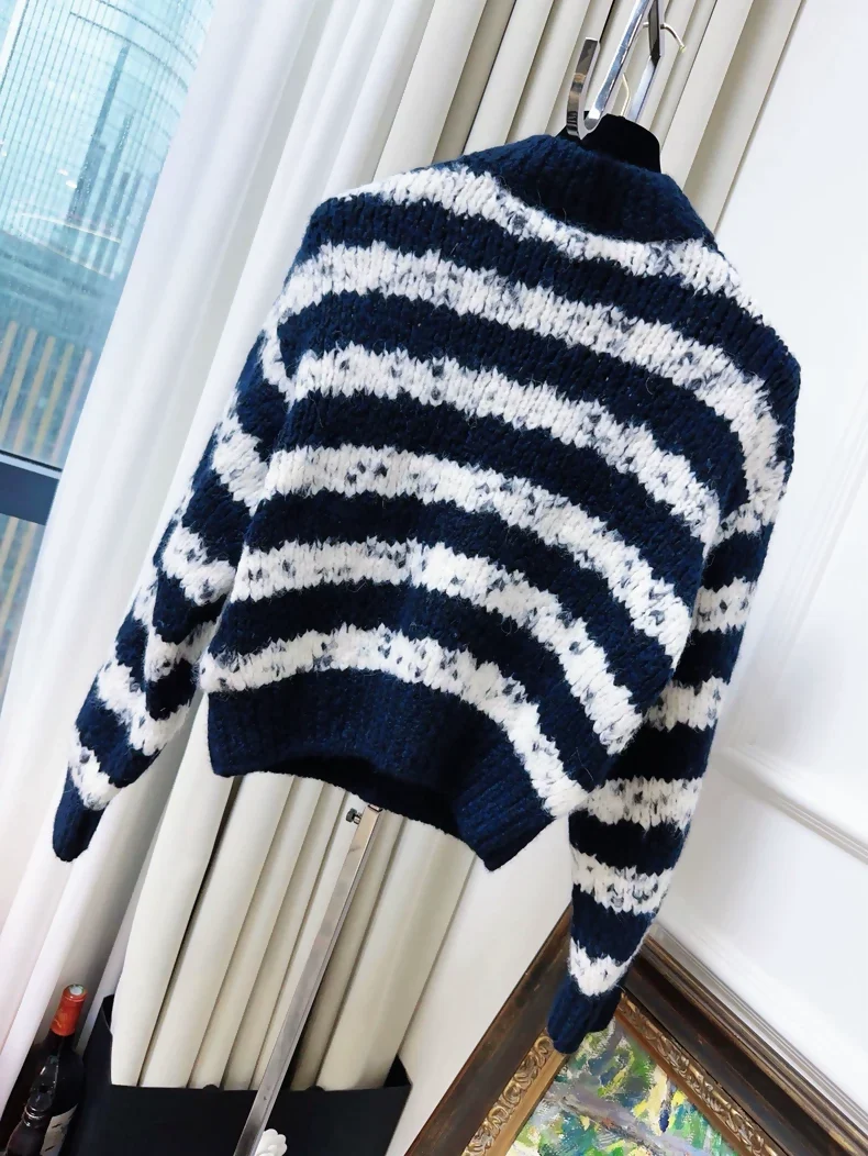 Chanel 21B blue and white knit striped sweater - Image 2