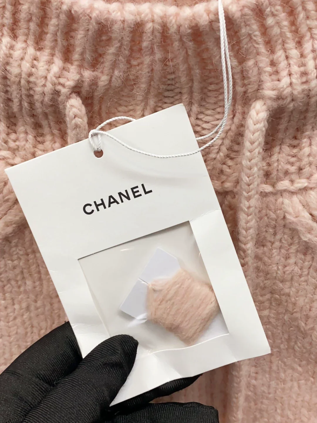 Chanel 21b light pink knitted pants - Image 3
