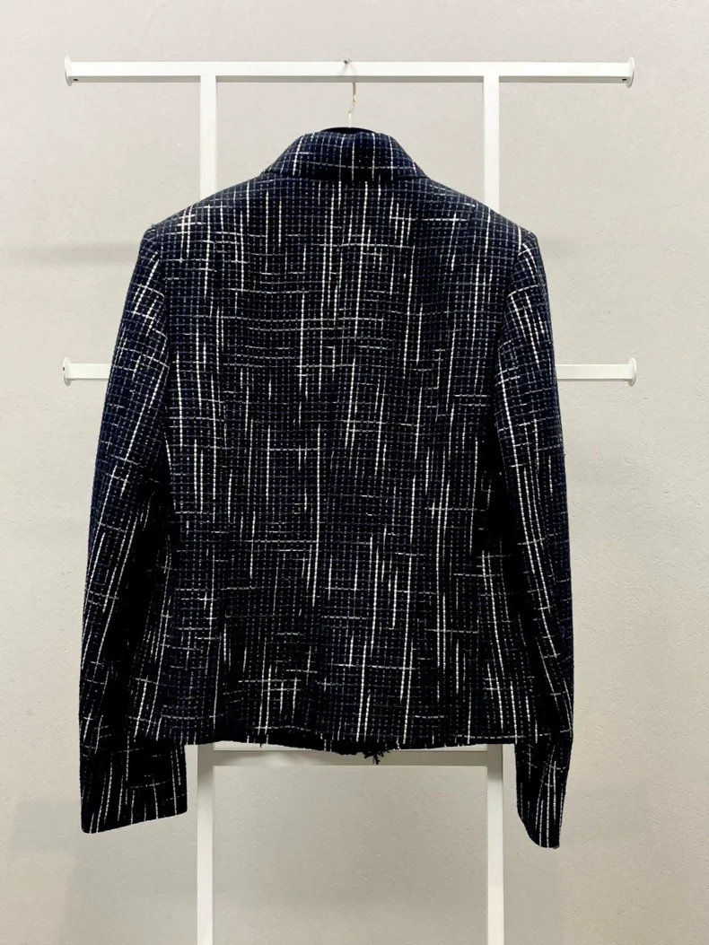 Chanel 21B black, blue and white jacket - Image 2