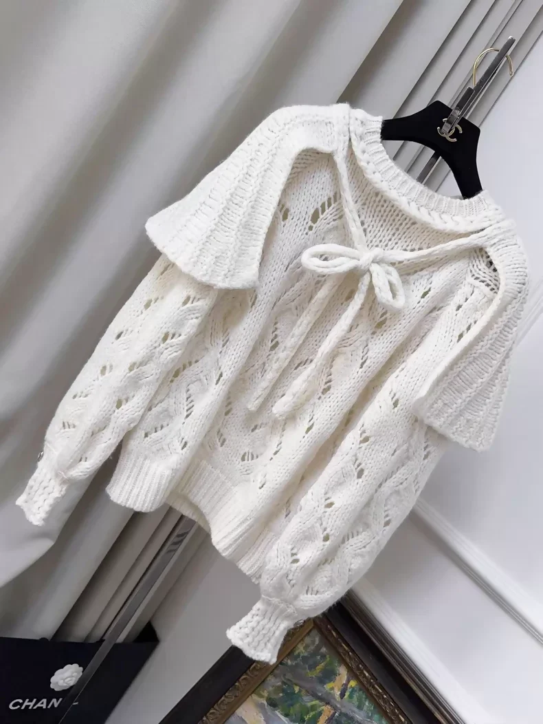 Chanel 21B White Bow Tie Cape Sweater with Heart-Button