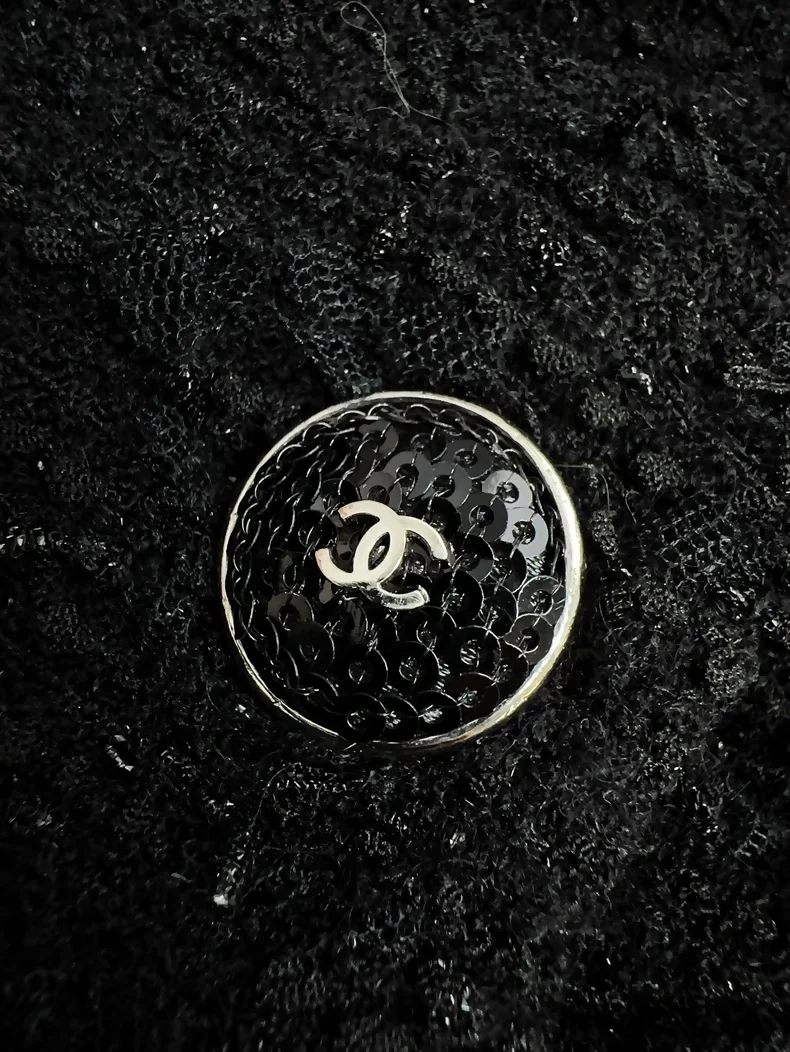 Chanel 21B Black Tweed Skirt - Image 3