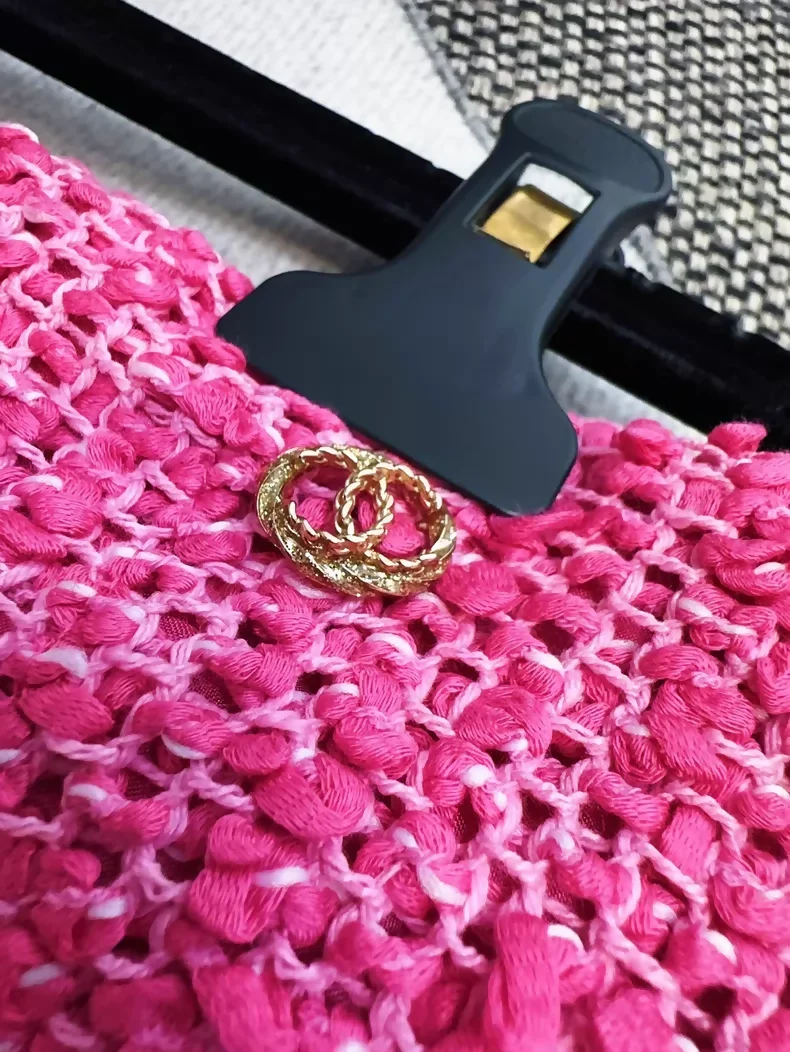 Chanel 21C Fuchsia Tweed Mini Skirt - Image 4