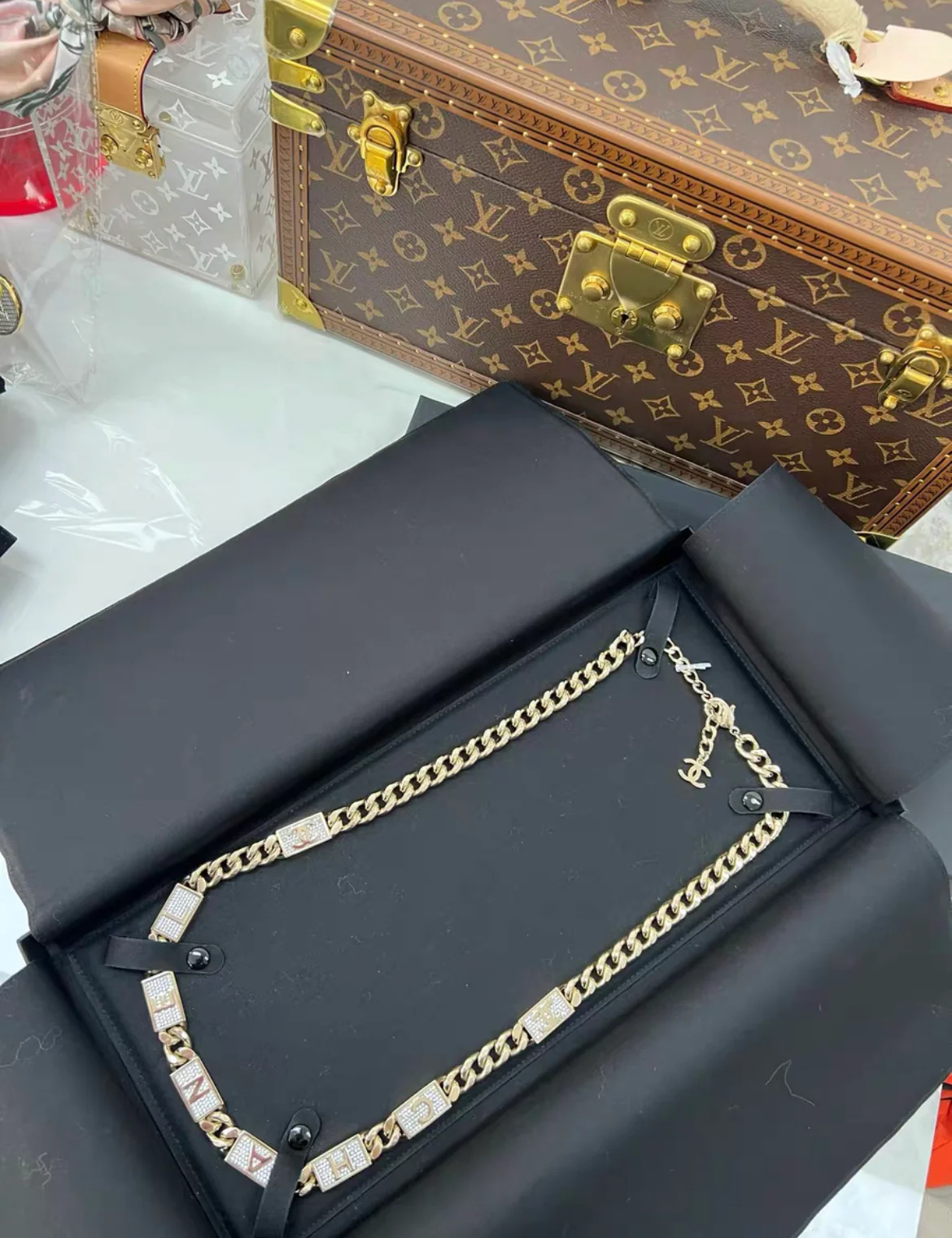 Chanel 21C light gold chain belt - Image 2