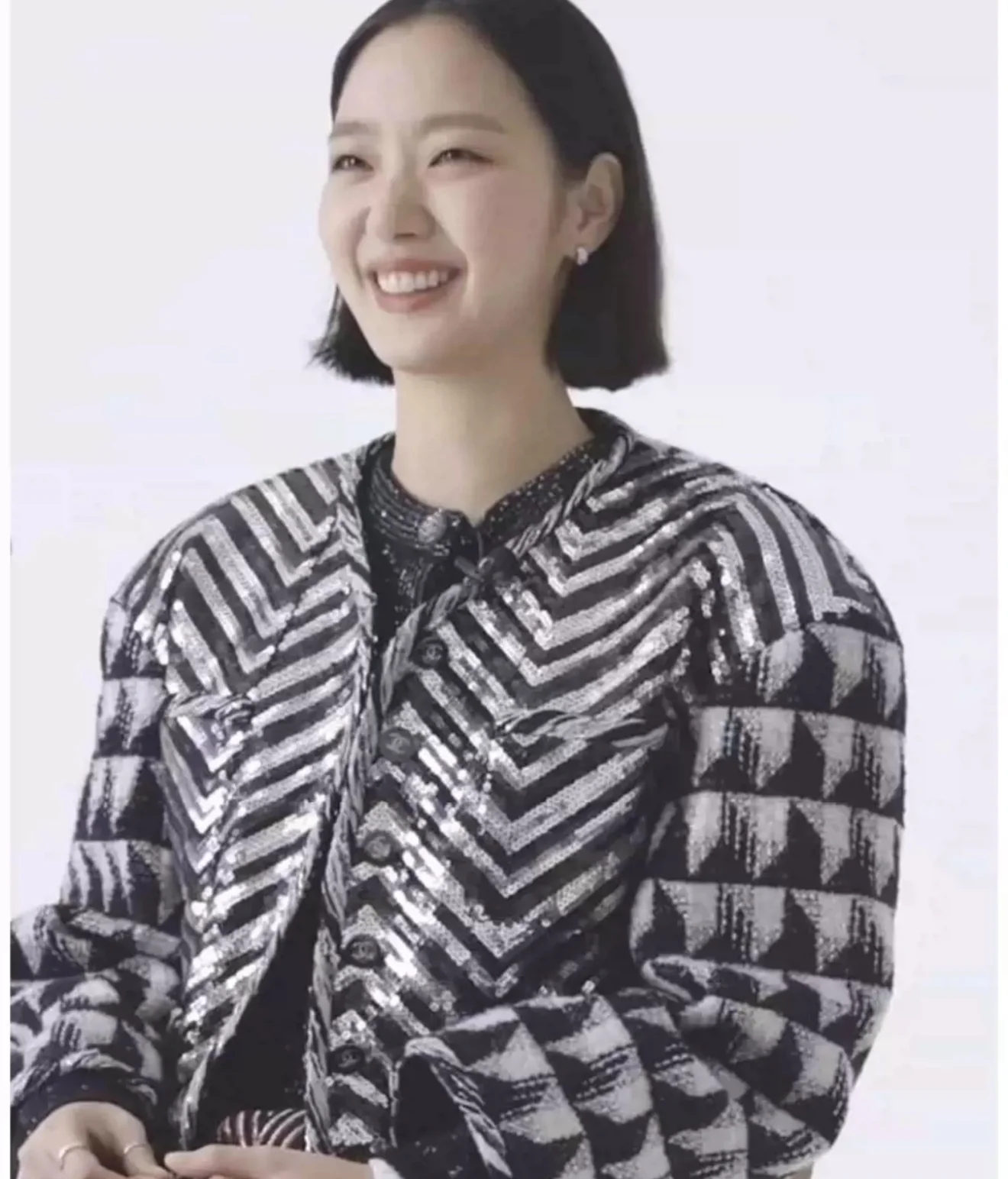 Chanel 21K Black & White Jacket - Image 3