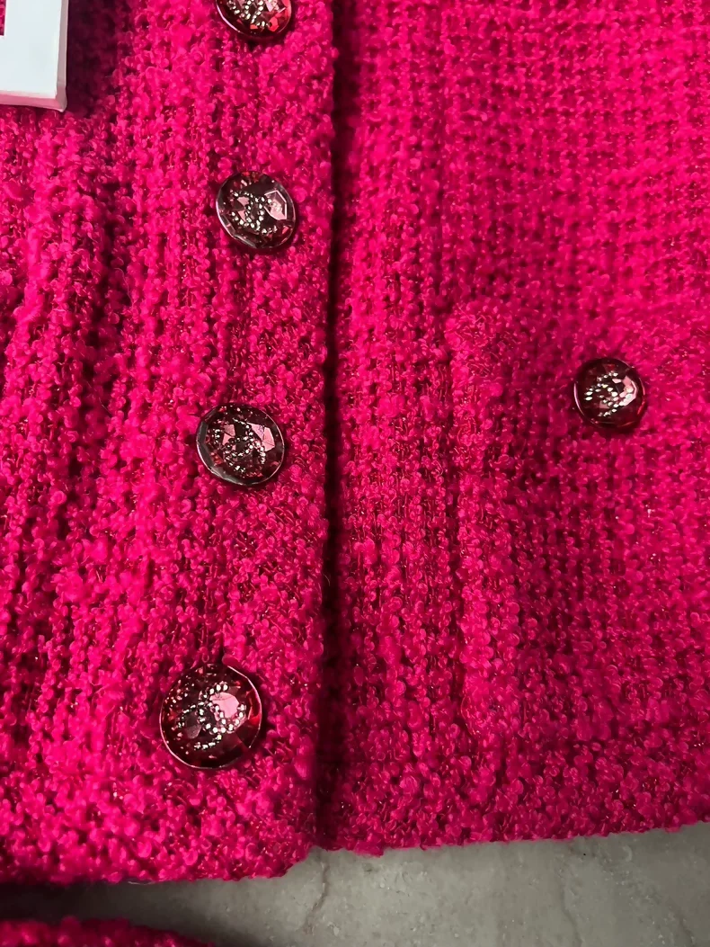 Chanel 21k fuchsia tweed jacket - Image 2