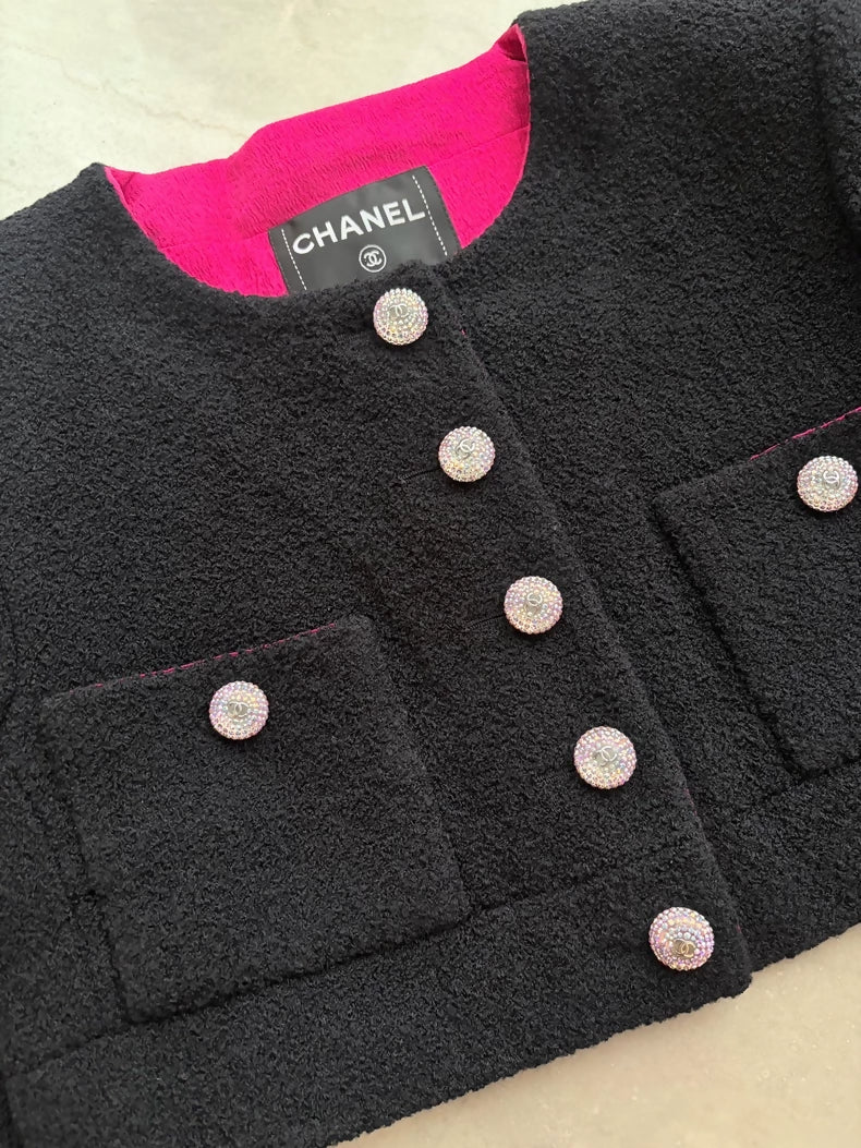 Chanel 21K Black Jacket - Image 2