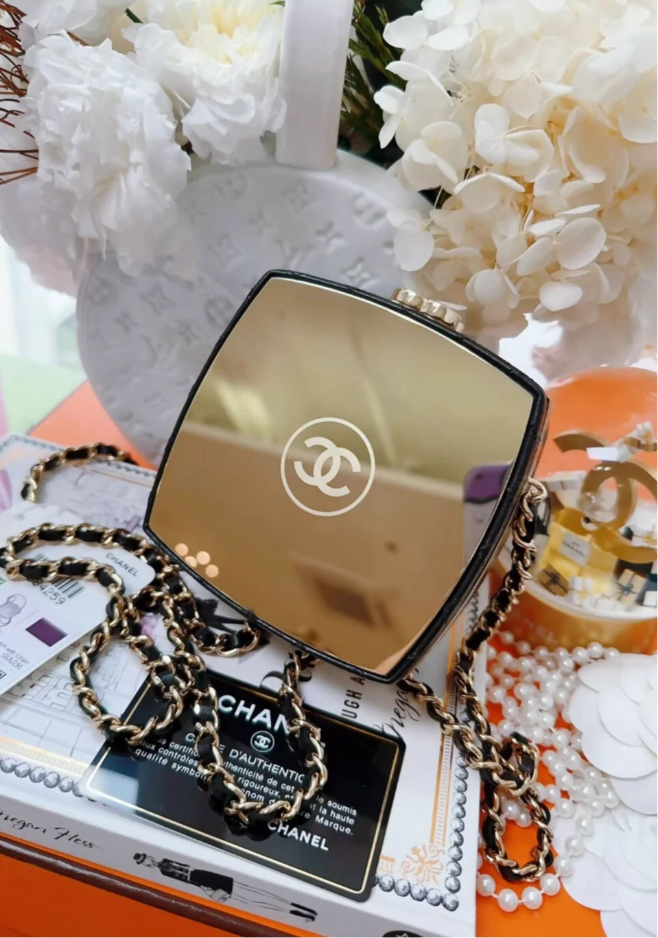 Chanel 21K cosmetic bag minaudière - Image 3