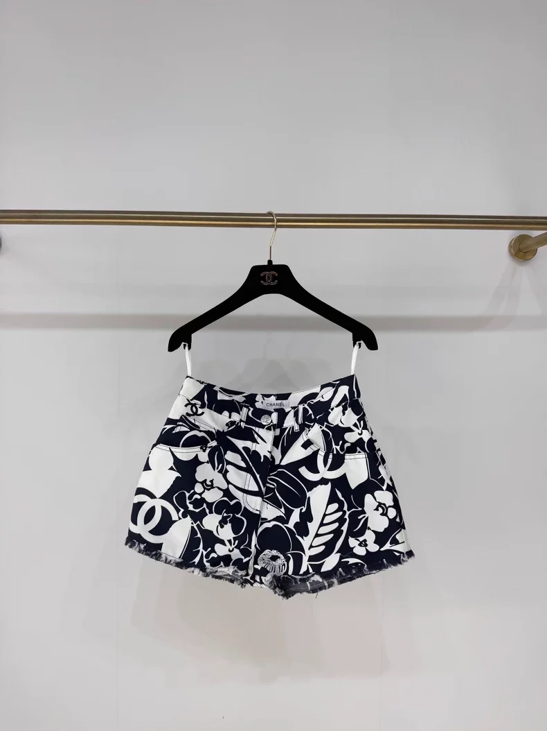 Chanel 21M Blue and White Double C Shorts