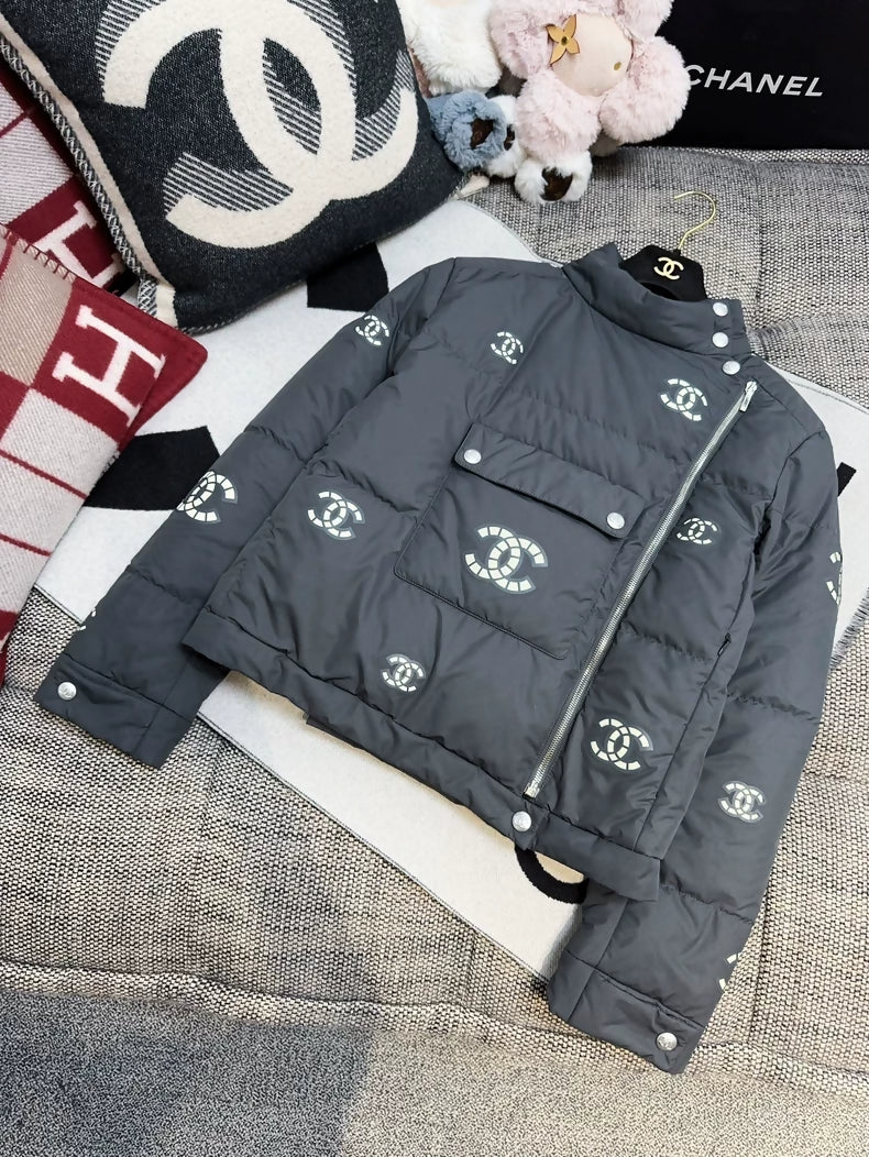 Chanel 21N Coco Neige ski collection gray down jacket