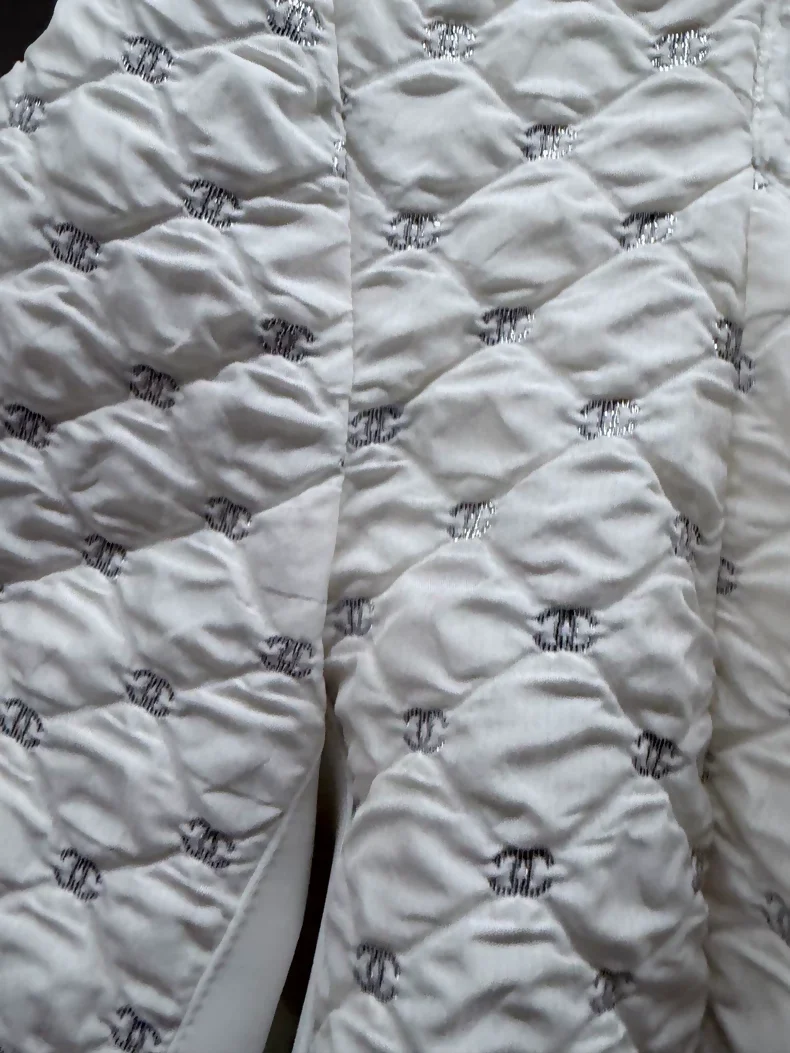Chanel 21N ecru white Embroidered Lambswool Jacket - Image 4