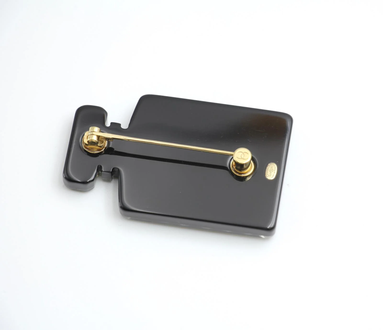 Chanel 21P Acrylic Perfume Bottle Brooch - Image 5