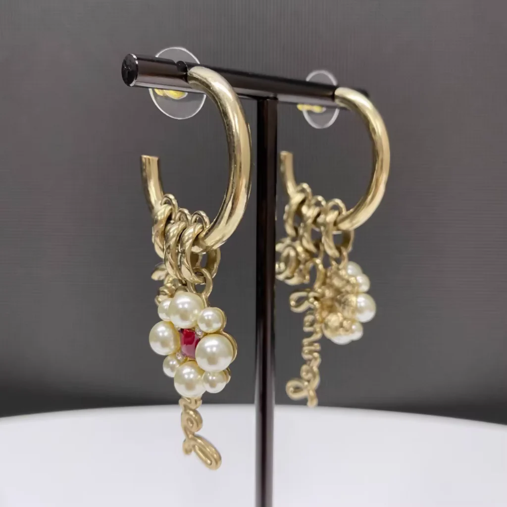 Chanel 21P flower earrings - Image 3