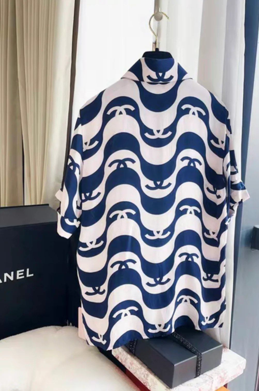 Chanel 21P popular blue shirt size 34 - Image 4