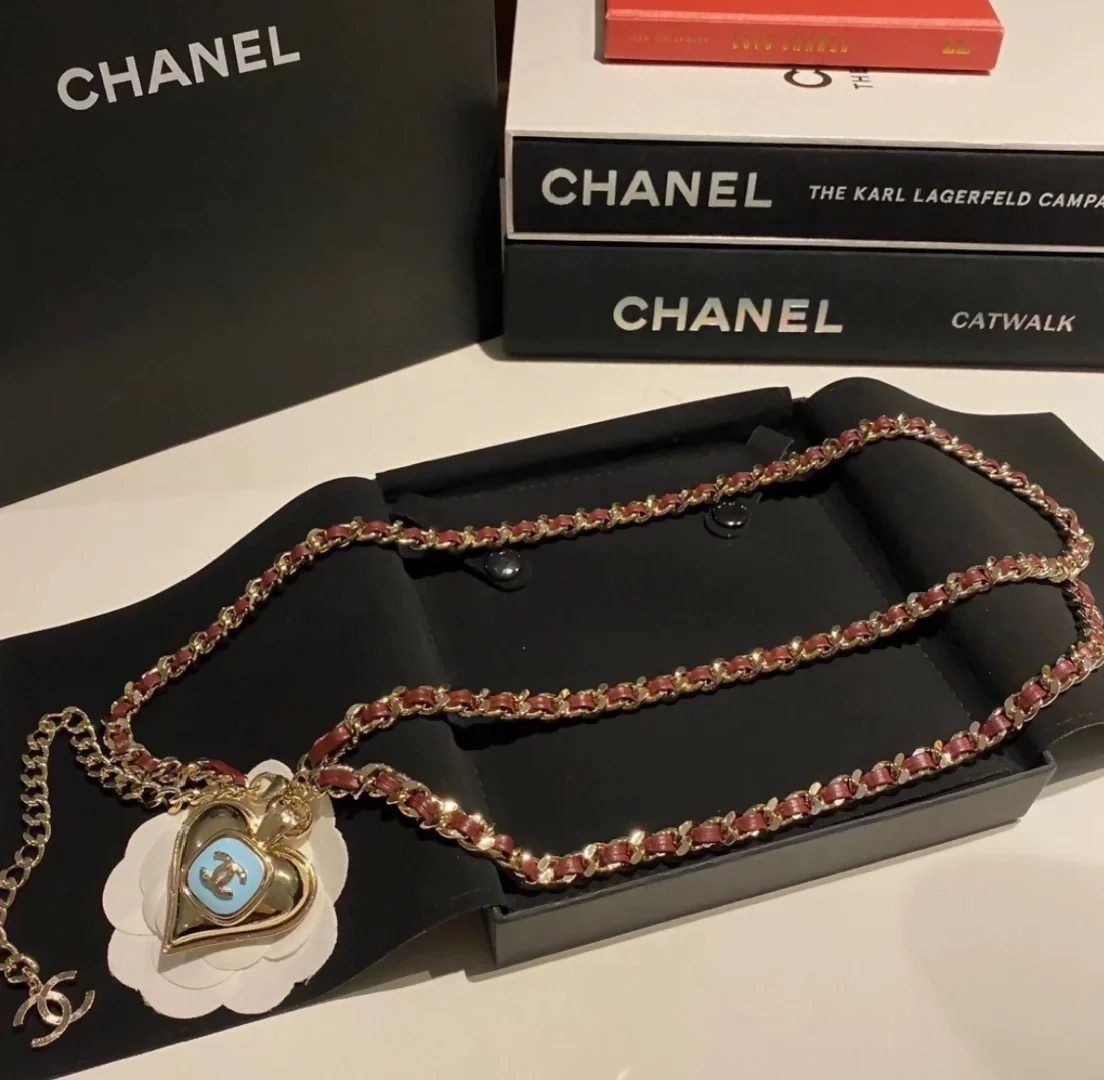 Chanel 21P heart leather chain waist belt necklace
