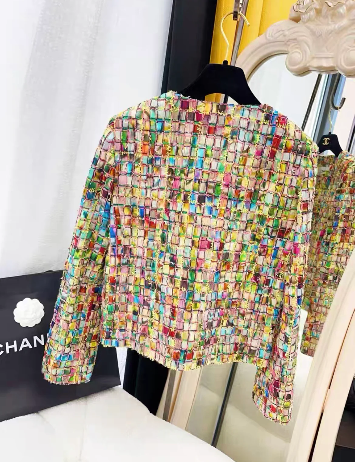 Chanel 21S colourful jacket size 36 - Image 5