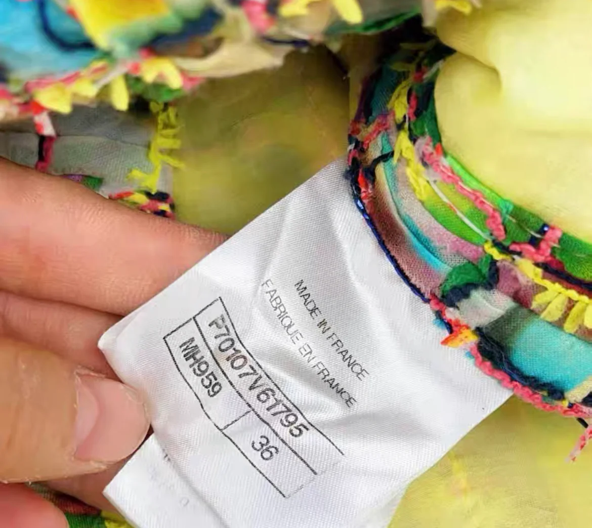 Chanel 21S colourful jacket size 36 - Image 6