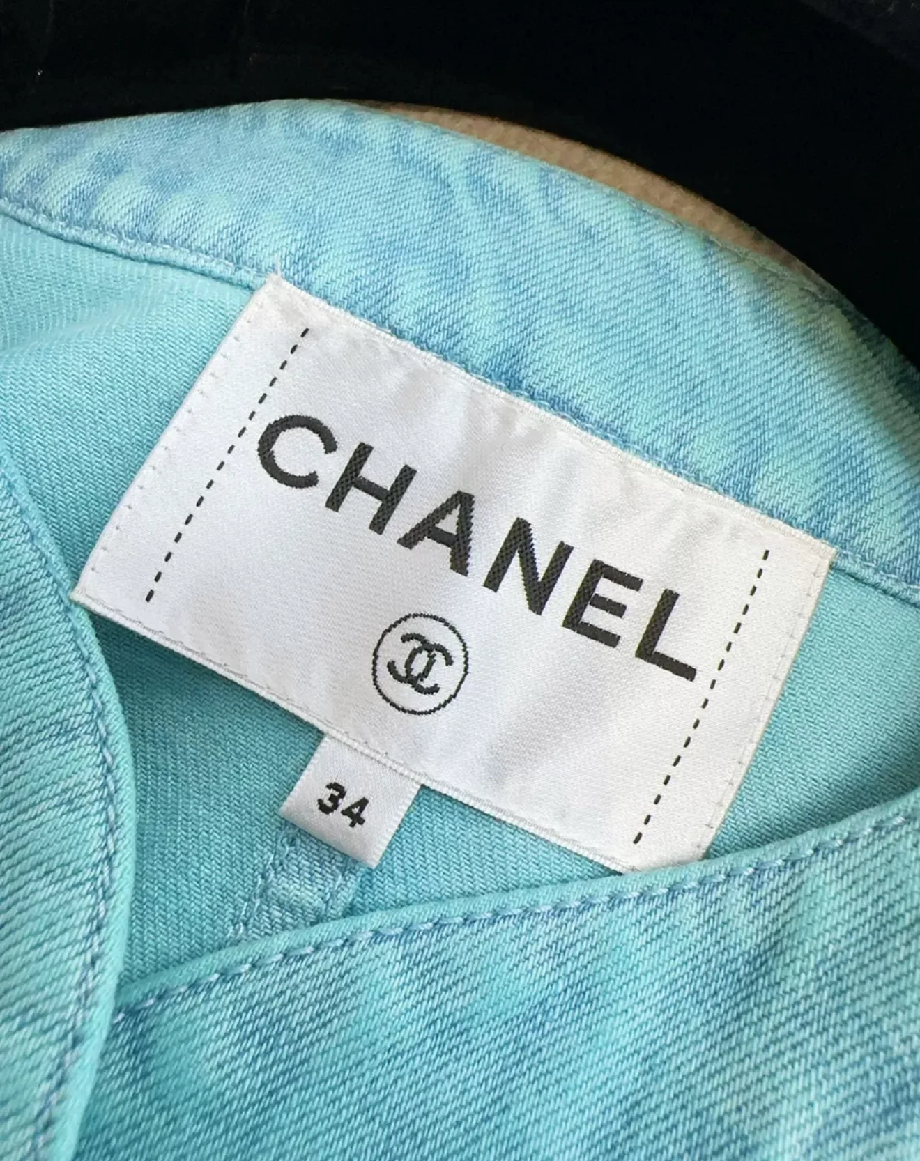 Chanel 21S Turquoise Blue Denim Camellia BroochJacket - Image 5