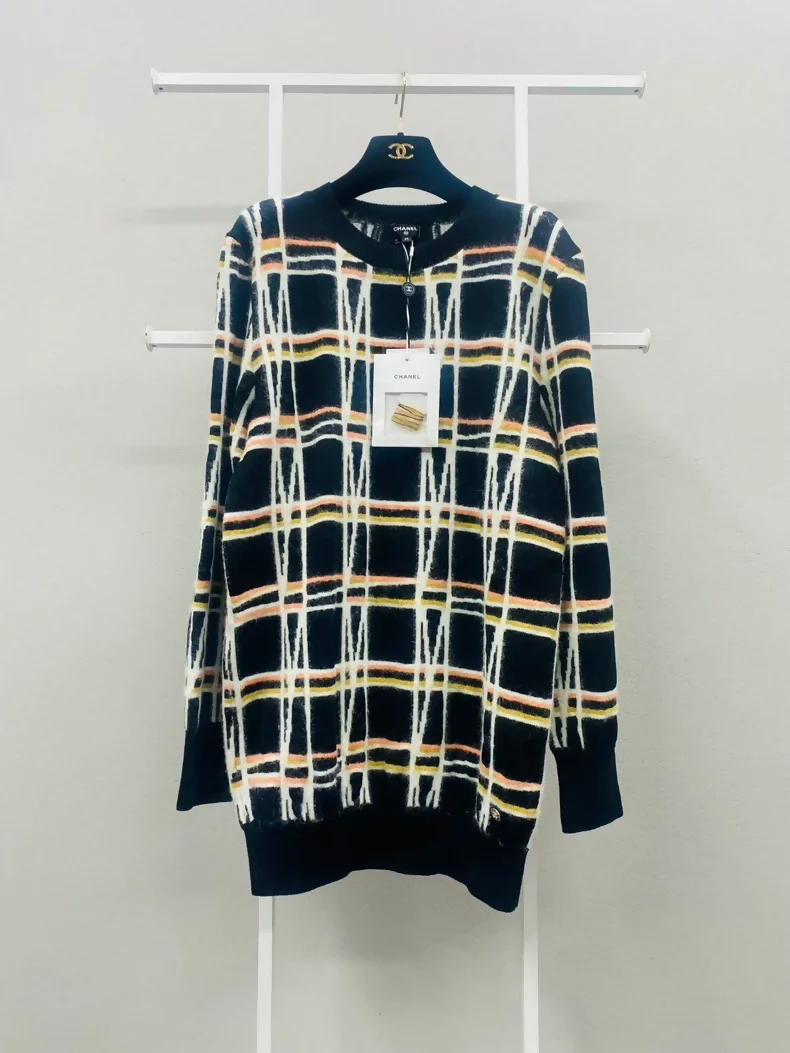 Chanel 22A sweater