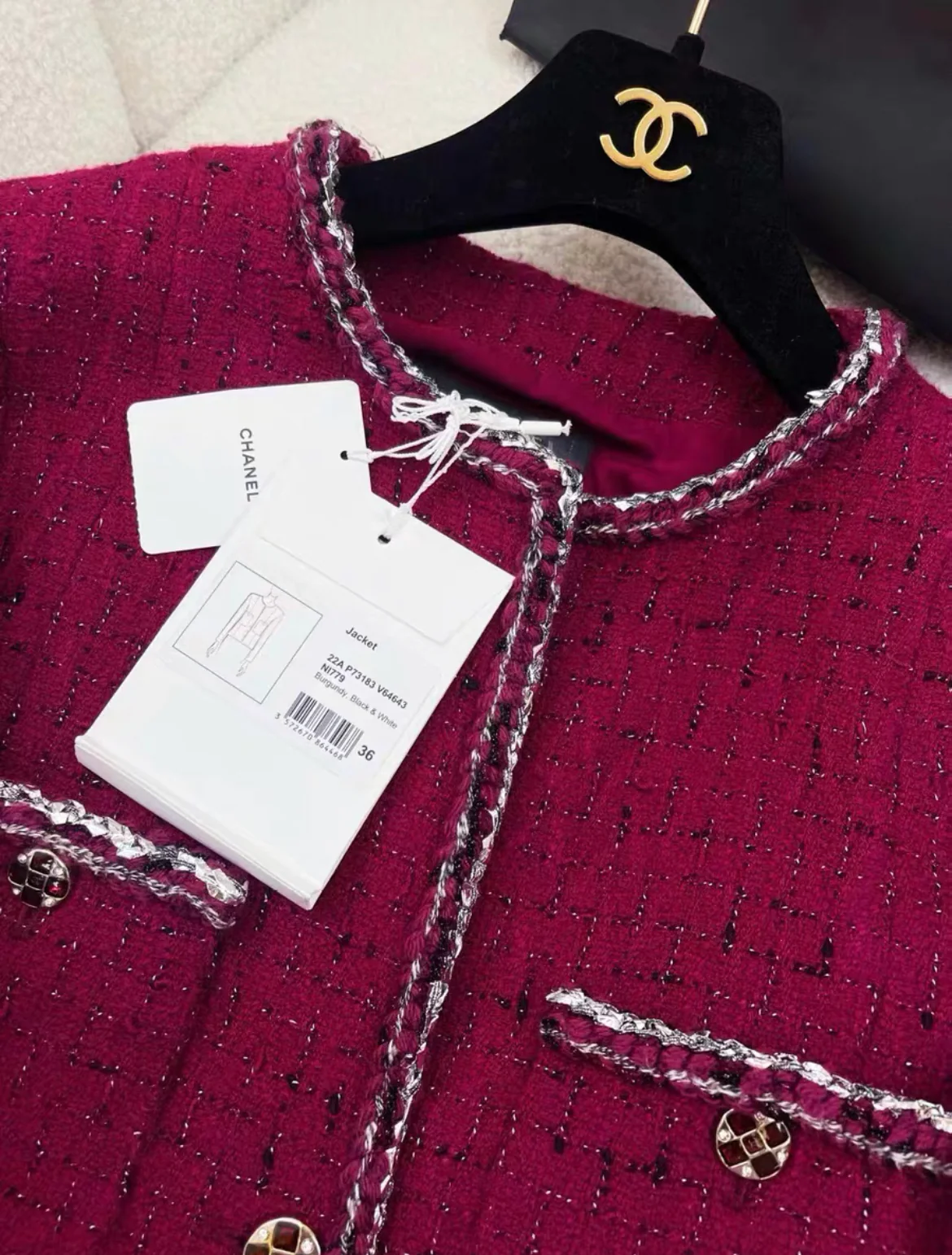 Chanel 22A Burgundy, Black & White Tweed Jacket size 36 - Image 2
