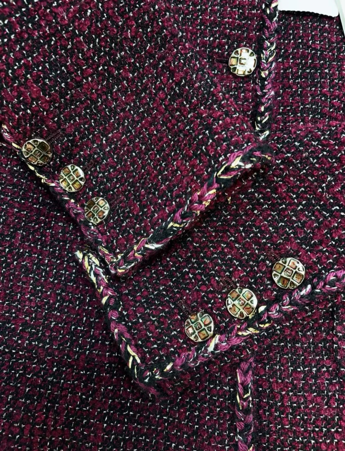 Chanel 22A Burgundy Tweed Jacket - Image 4
