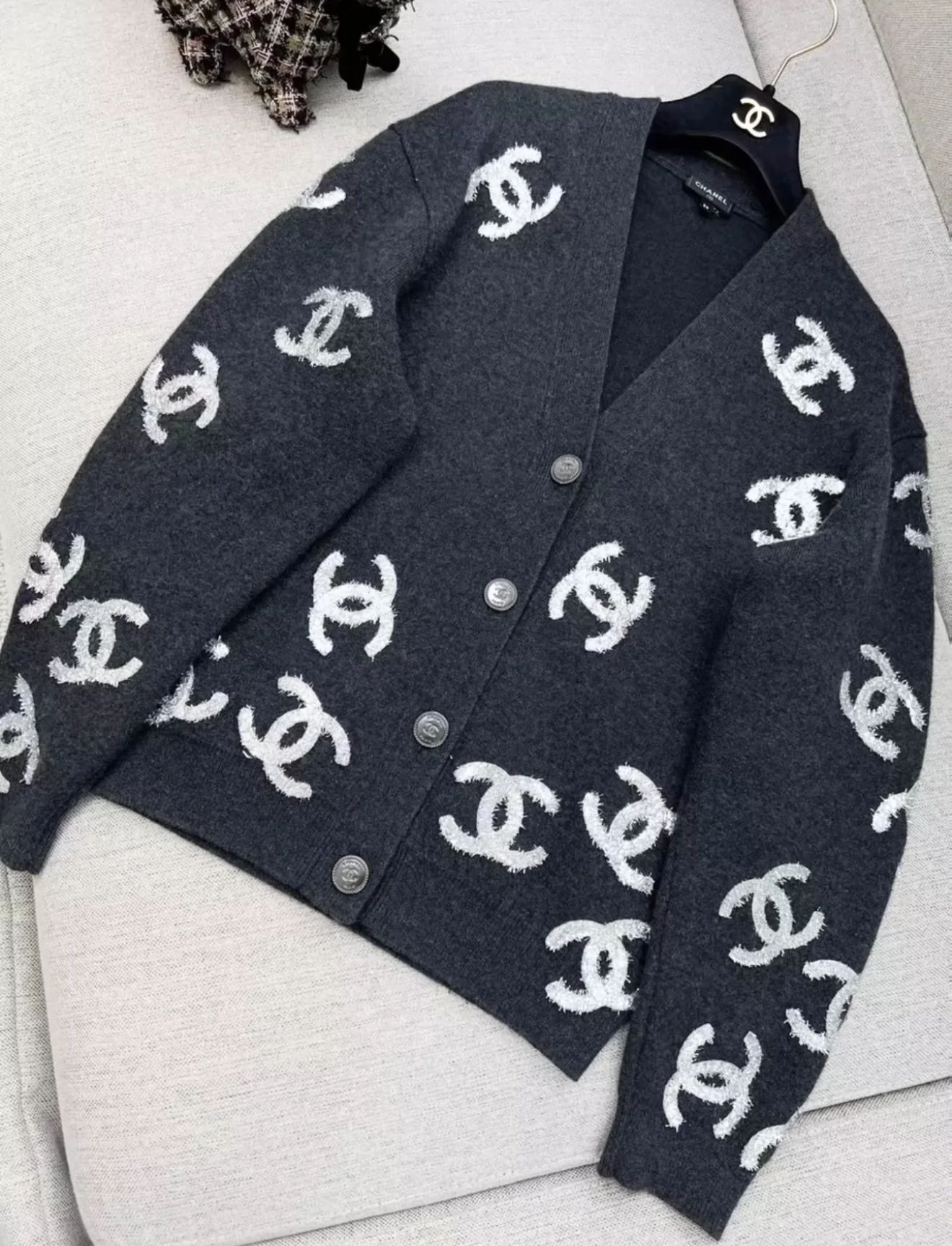 CHANEL 22A Cashmere Cardigan