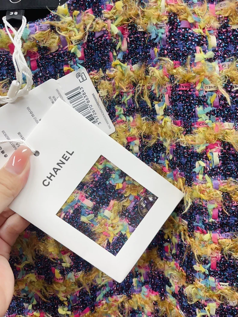 Chanel 22A Colorful Houndstooth tweed Jacket - Image 3