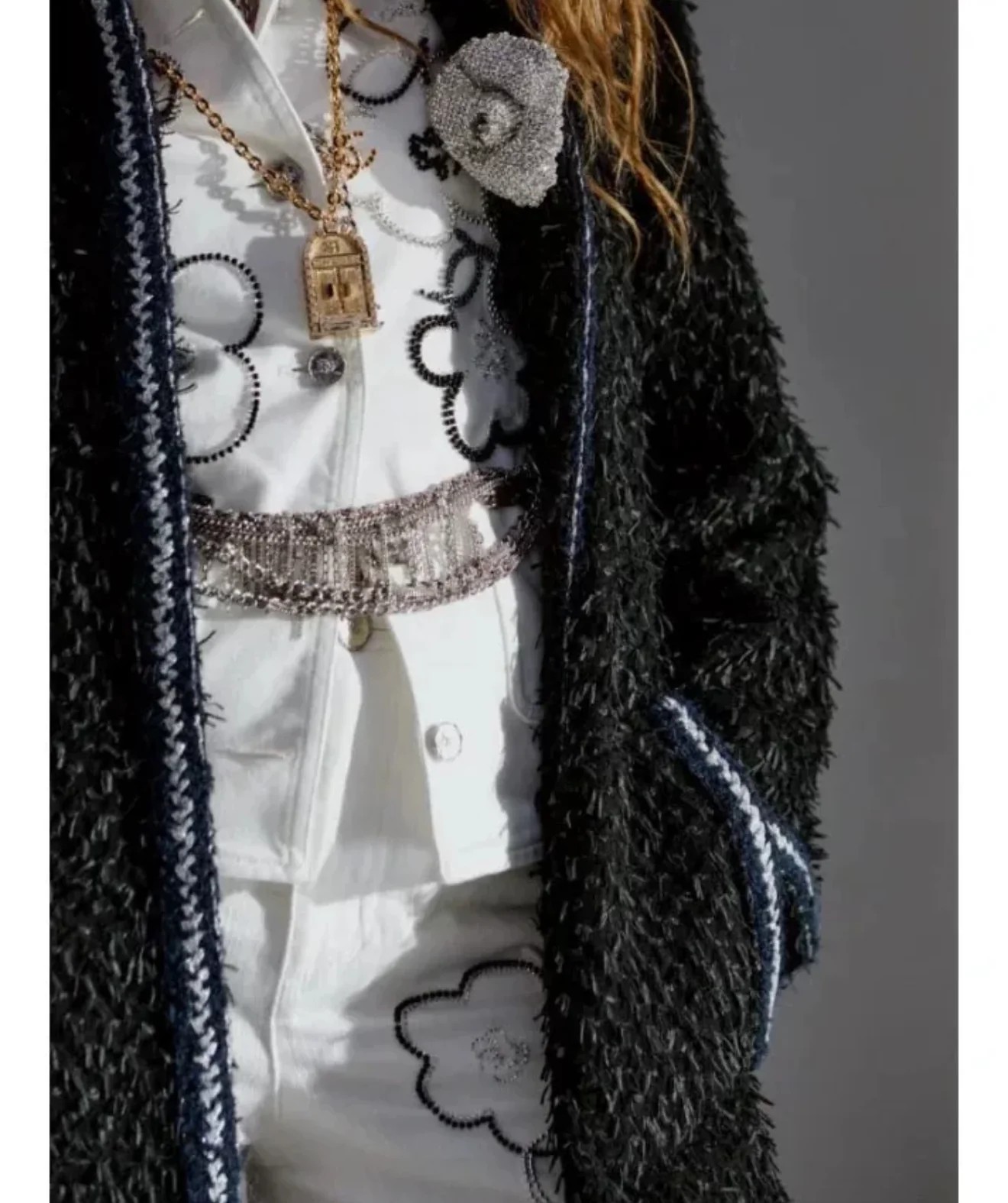 Chanel 22A White Denim Jacket - Image 4