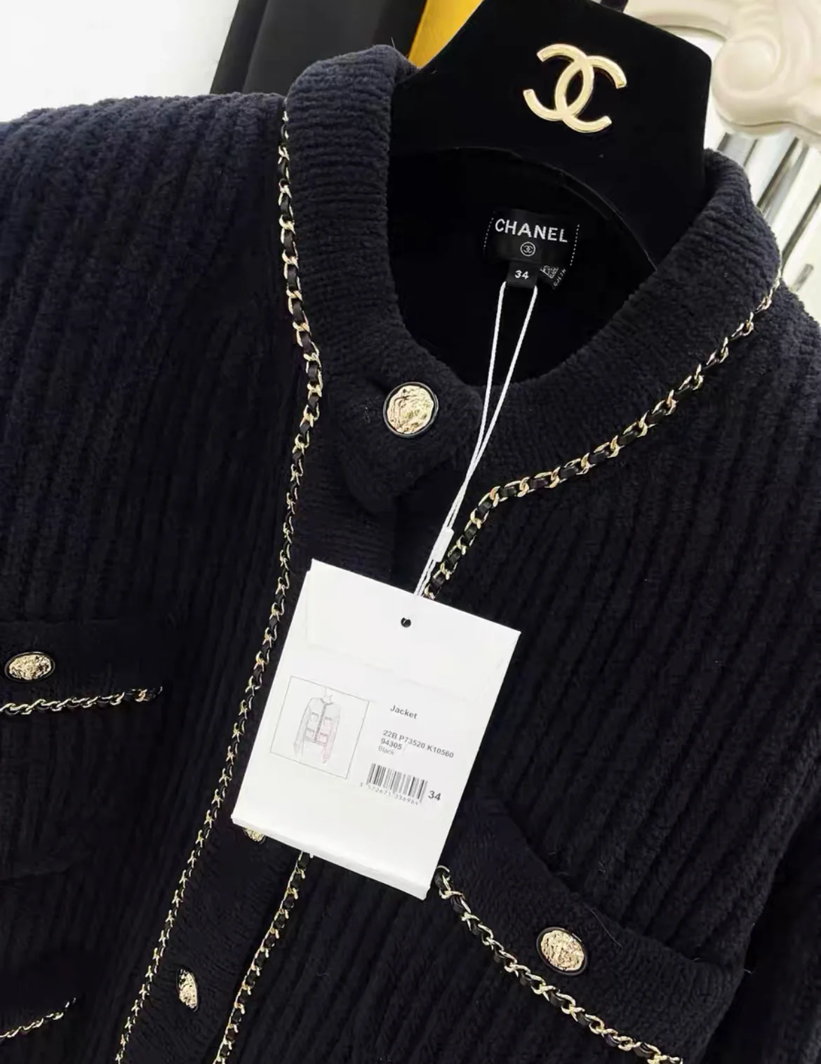 Chanel 22B Black jacket size 34 - Image 2