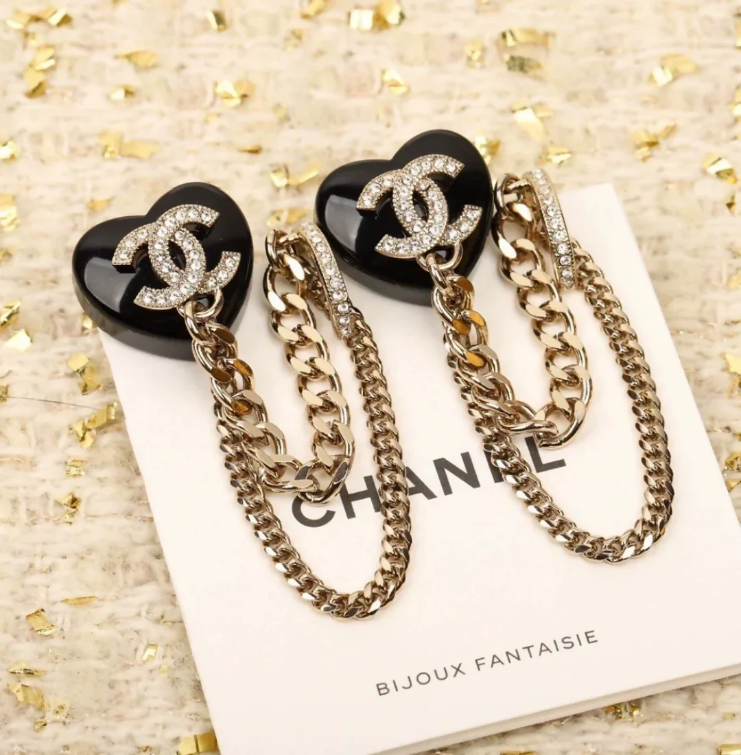 CHANEL 22B black rhinestone heart long chain earrings - Image 3