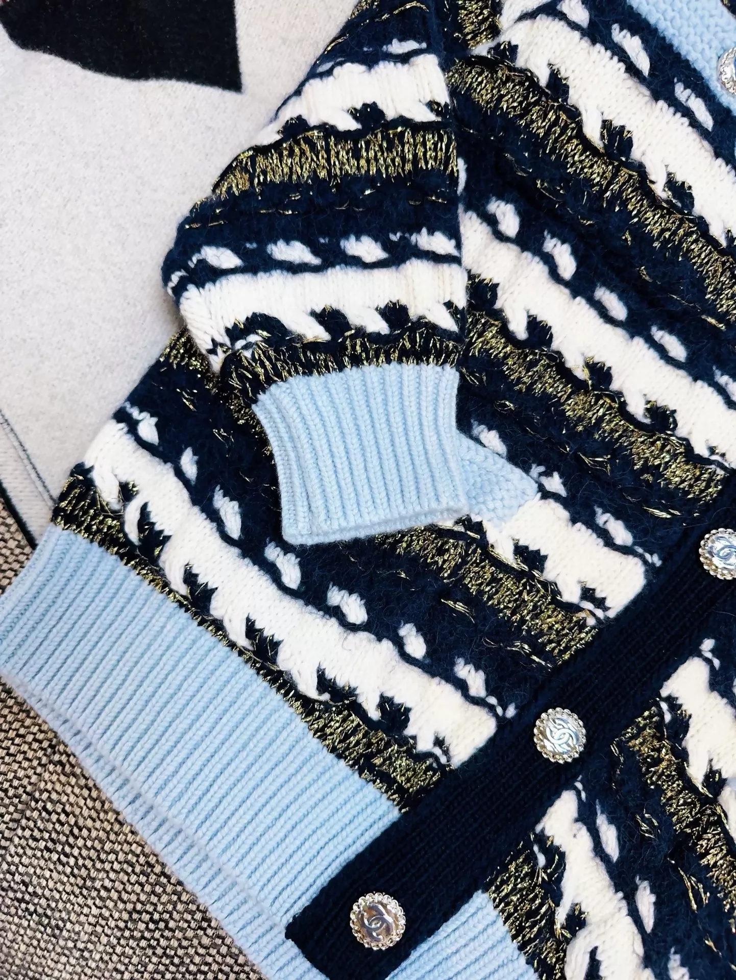 CHANEL 22b blue and white striped cardigan - Image 2