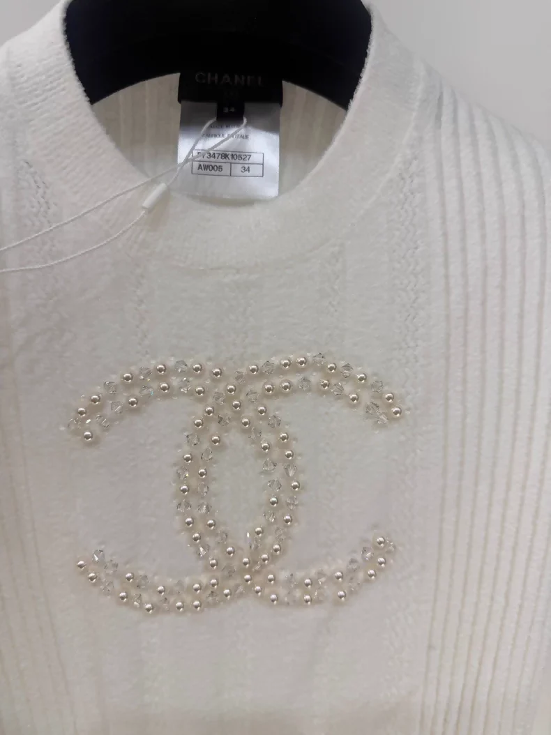 Chanel 22B Double C Pearl Knit Top - Image 2