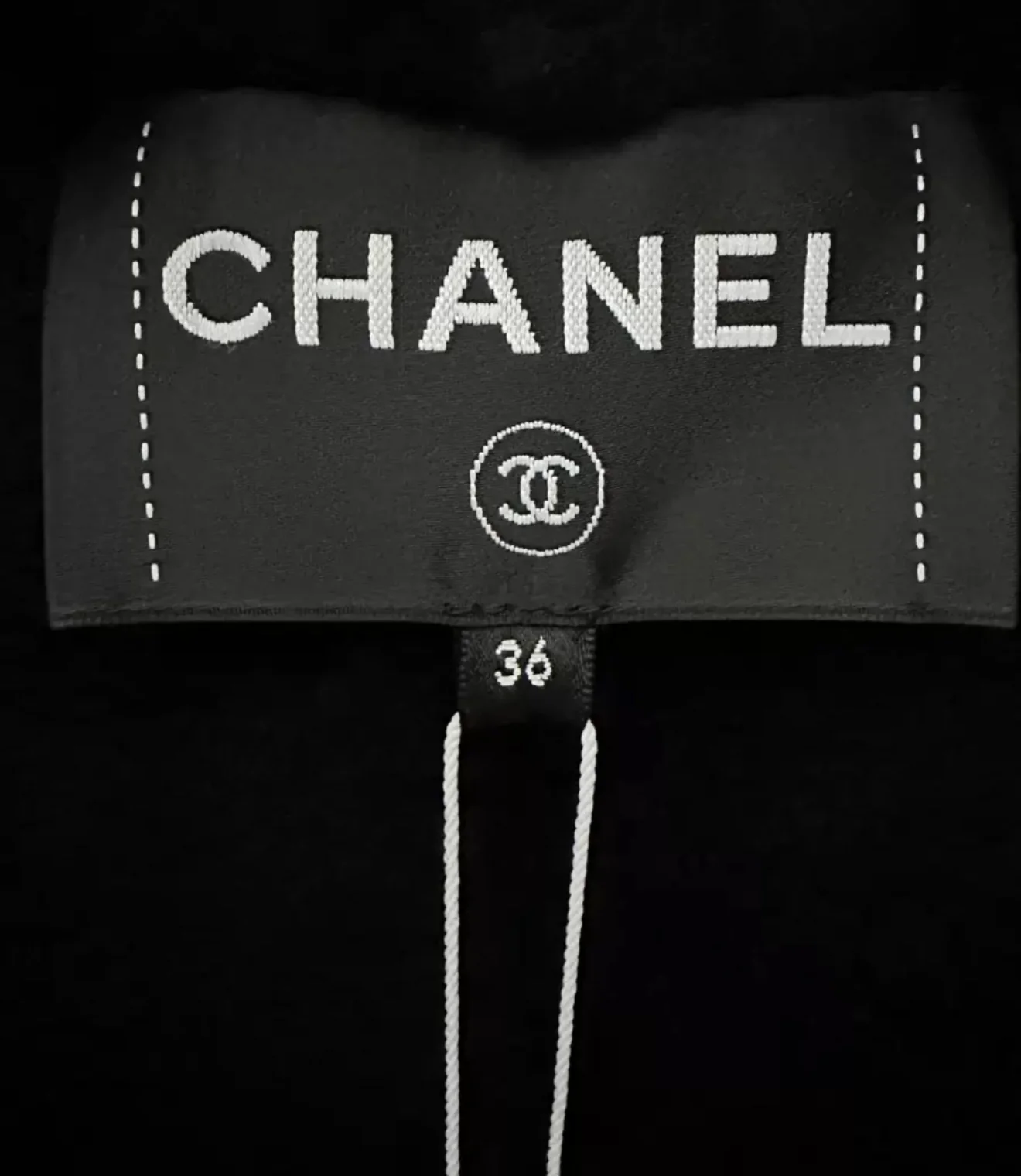 Chanel 22B Gold & Black Blouson - Image 3