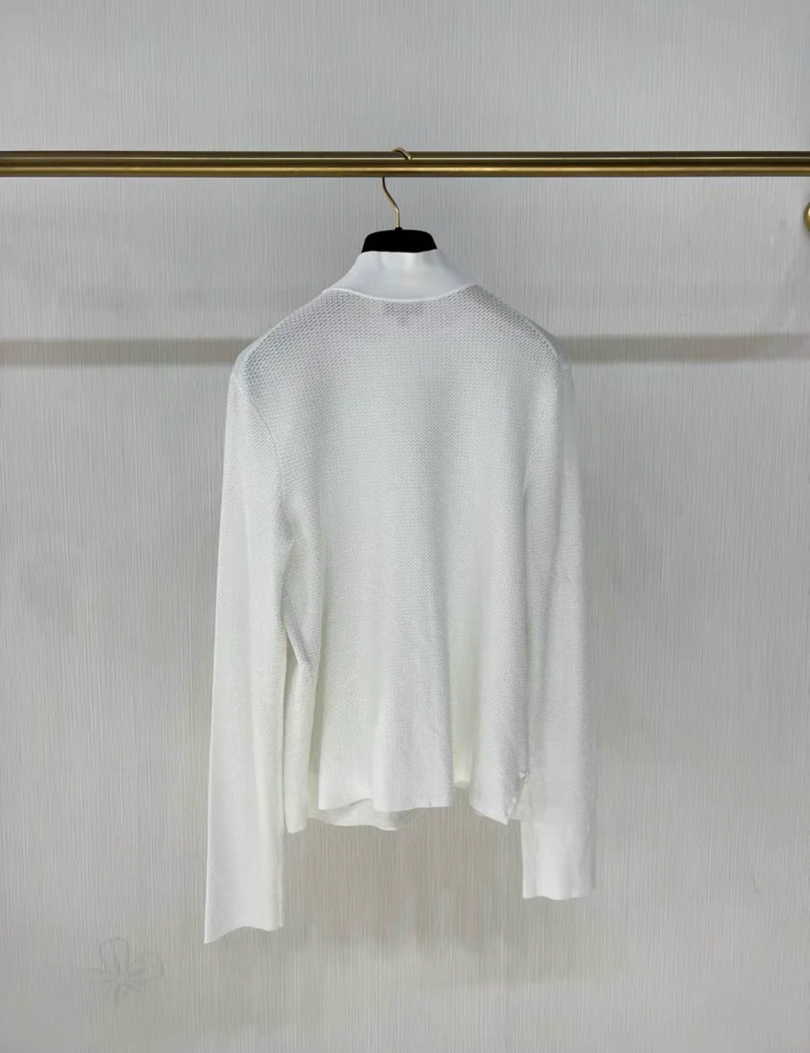 Chanel 22B white turtleneck size 38 - Image 6